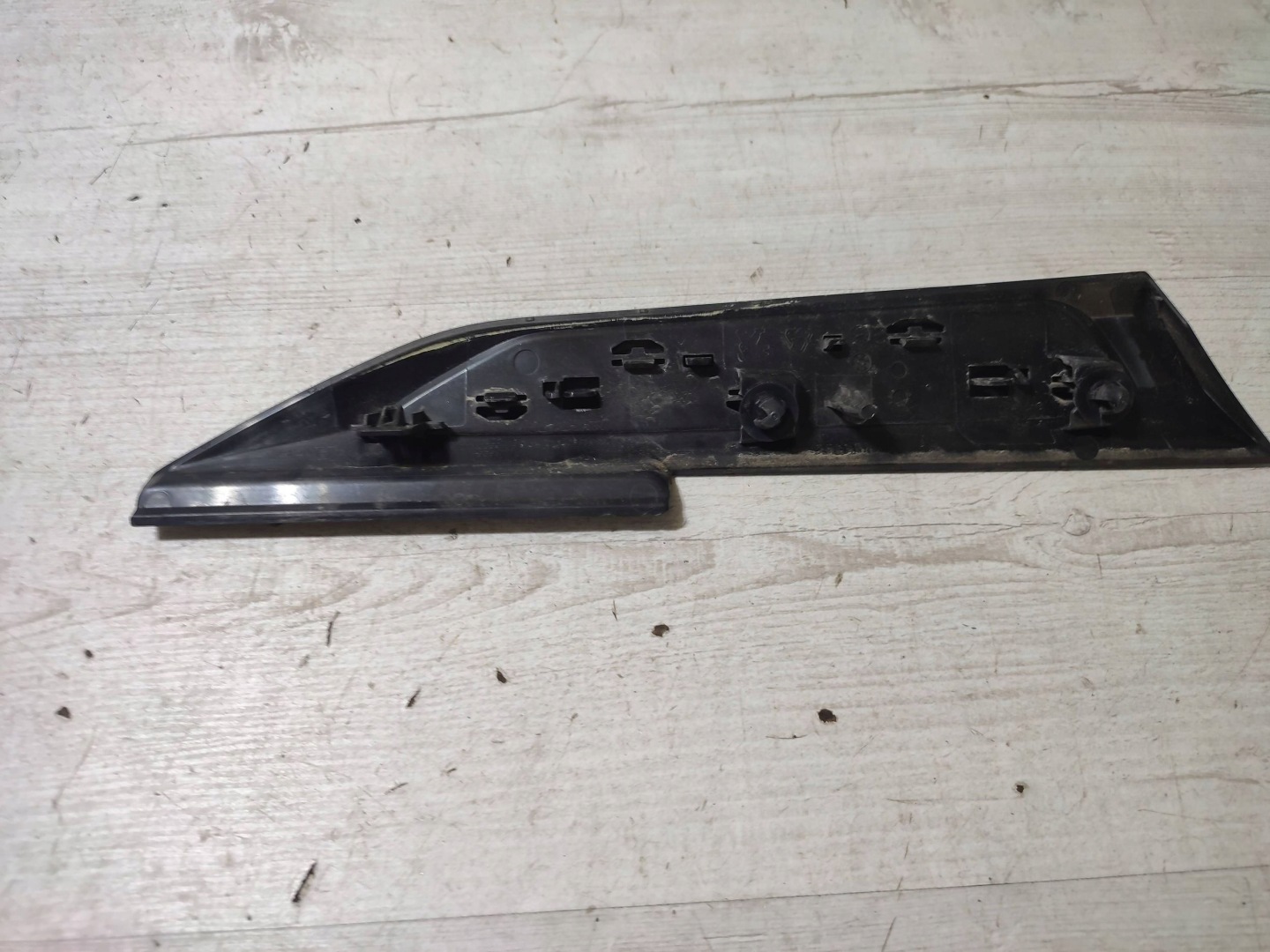 Peugeot 2008 II 2020 moulding / cap for fender front