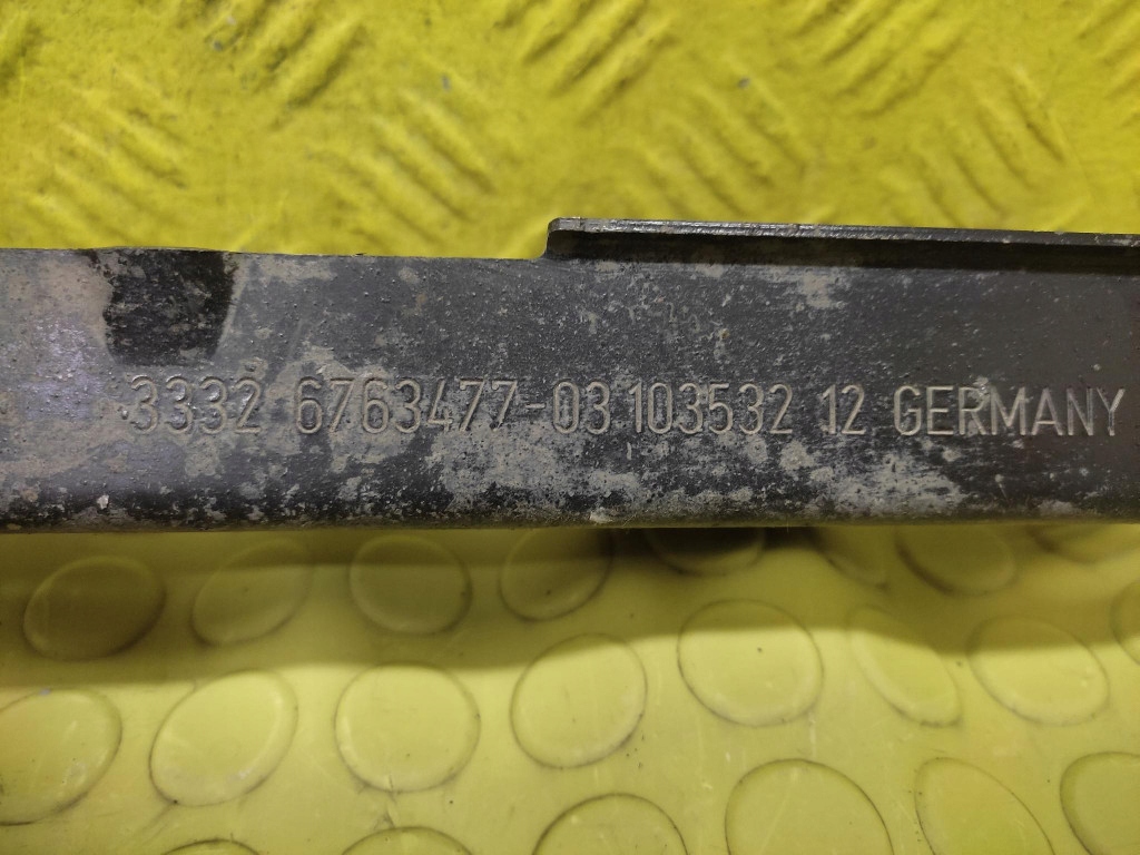 BMW 1 E87 2.0 D Querlenker links heck