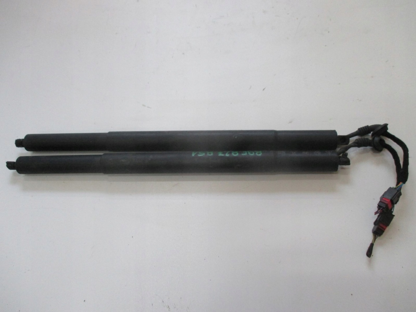 damper bonnet telescope AUDI Q4 E-TRON 89E827851