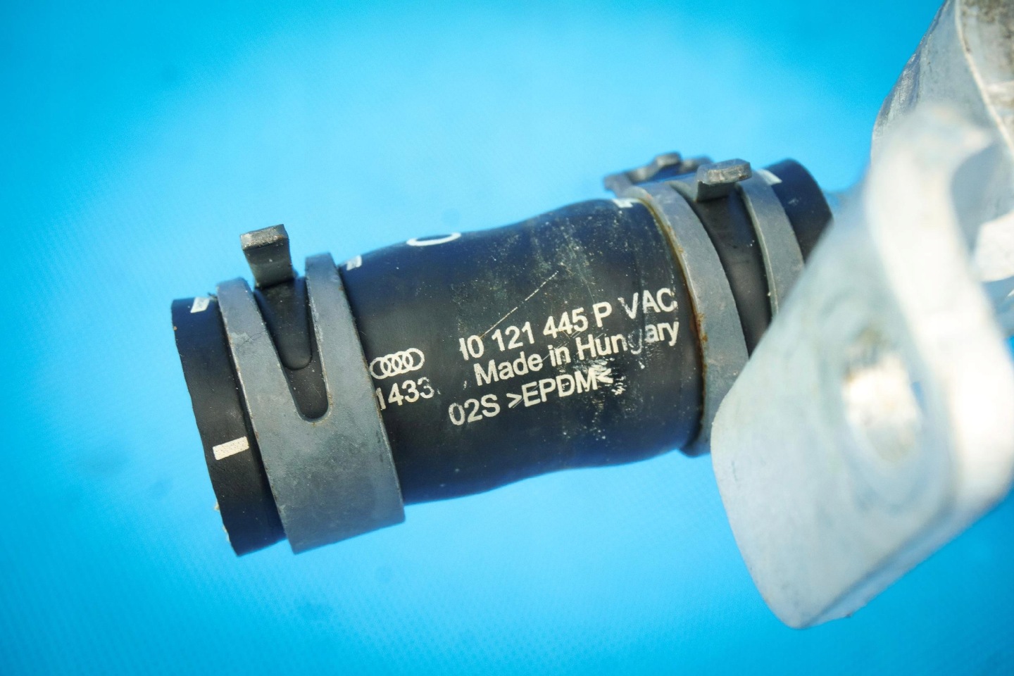 hose water Audi A8 4H 4H0121485AG 3.0TFSI
