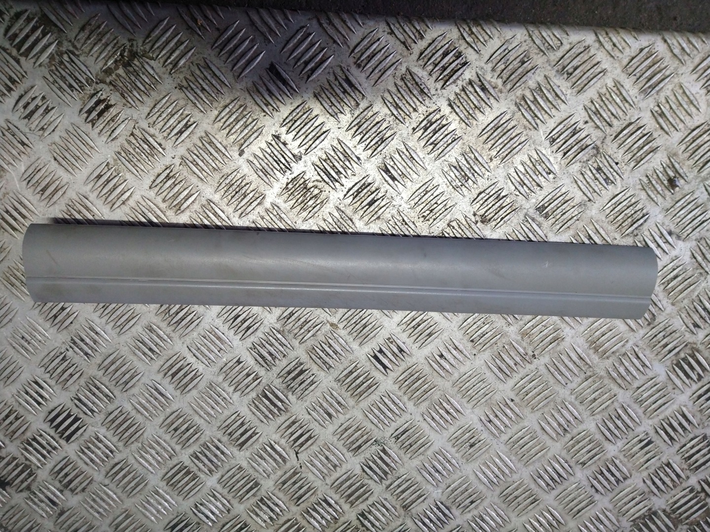 BMW E46 lišta prahová krytka vnitřní