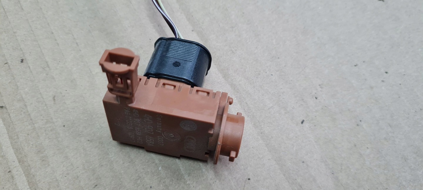 Q5 80A Sensor JAKOSCI luft 4H0907658A A4 B9 8W A5 A6 C7 A7