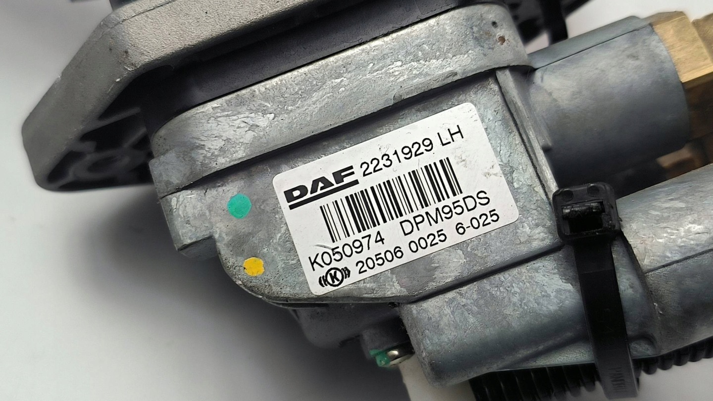 Sensor luft K050974 DAF XF 480 FT