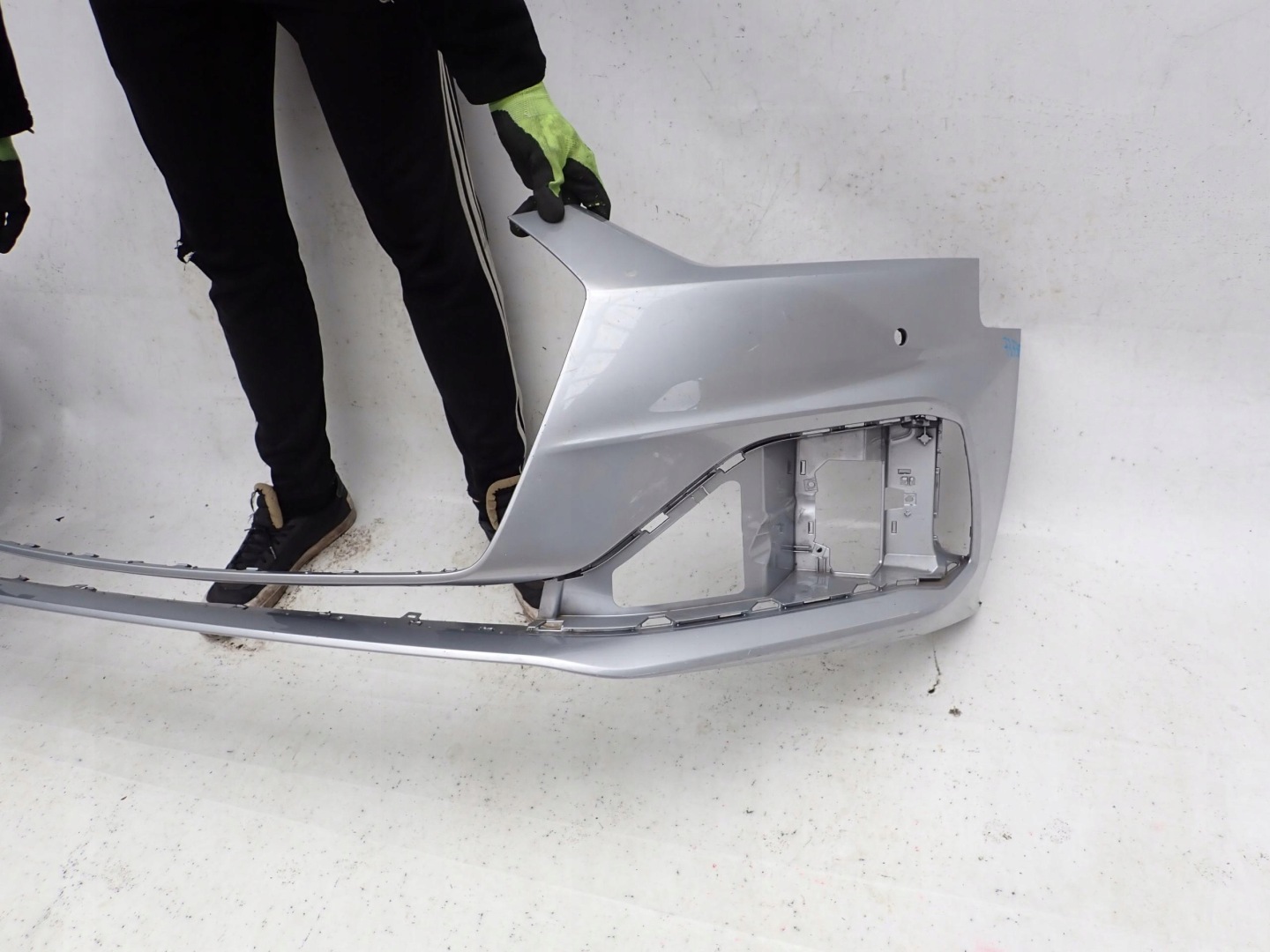 AUDI A5 B9 8W6 LIFT 20- bumper front front PDC