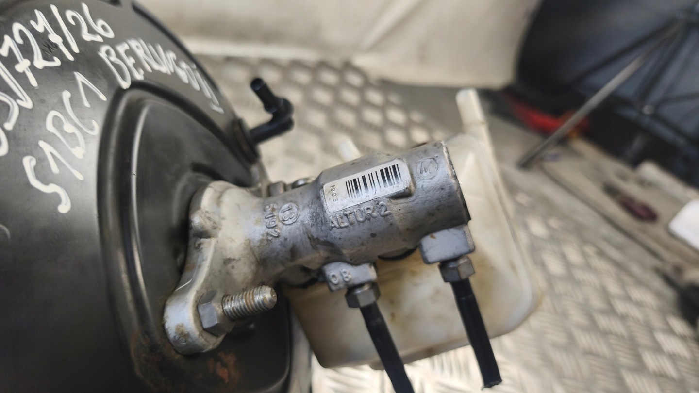 servo HAMCULOWE CITROEN BERLINGO II 1.6 HDi 2008r 9681268680