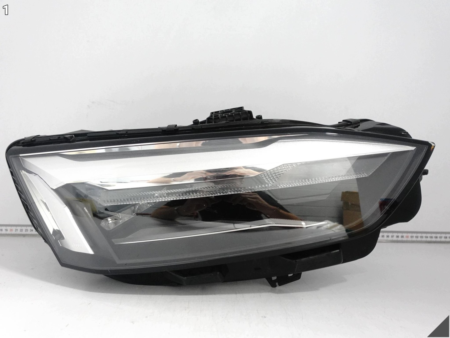 AUDI A5 S5 8W6 F5 B9 LIFT 19-24 light FULL LED BASIC right front EUROPA