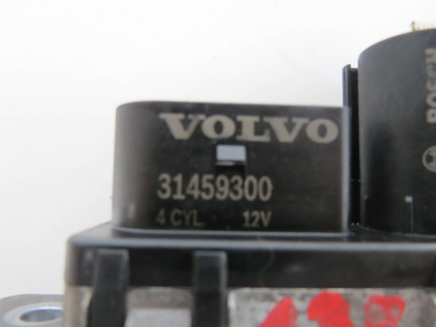 relay control unit plugs ZAROWYCH VOLVO V60 2.0 D 120KM 31459300