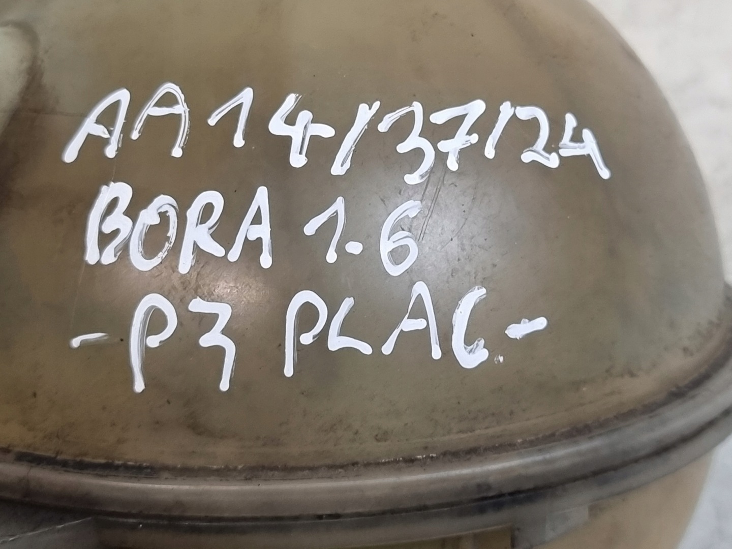 Réservoir eau OE 1J0121403B VW BORA 1.6 99r