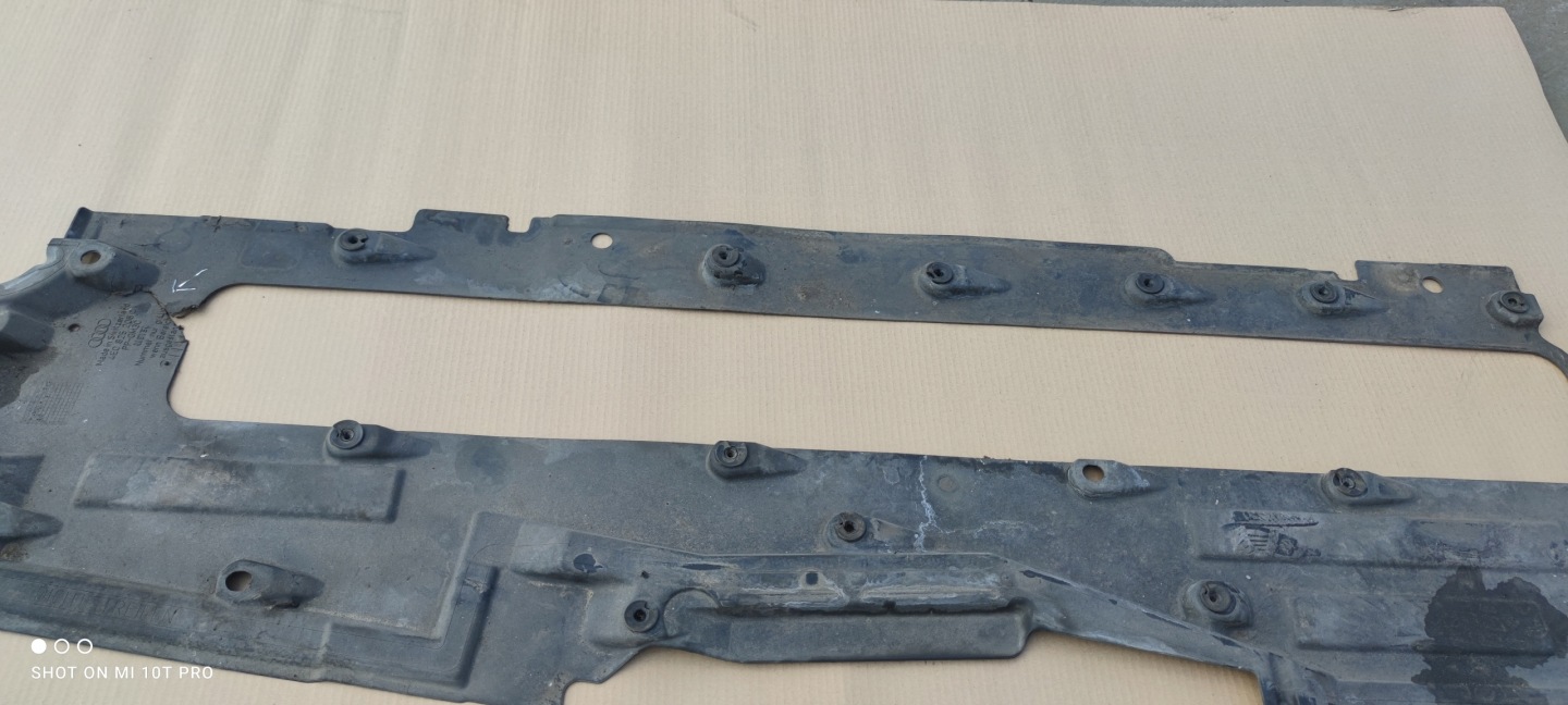 BLENDE ABDECKUNG ABDECKUNG UNTERFAHRSCHUTZ RECHTS AUDI A8 D3 4E0825206D