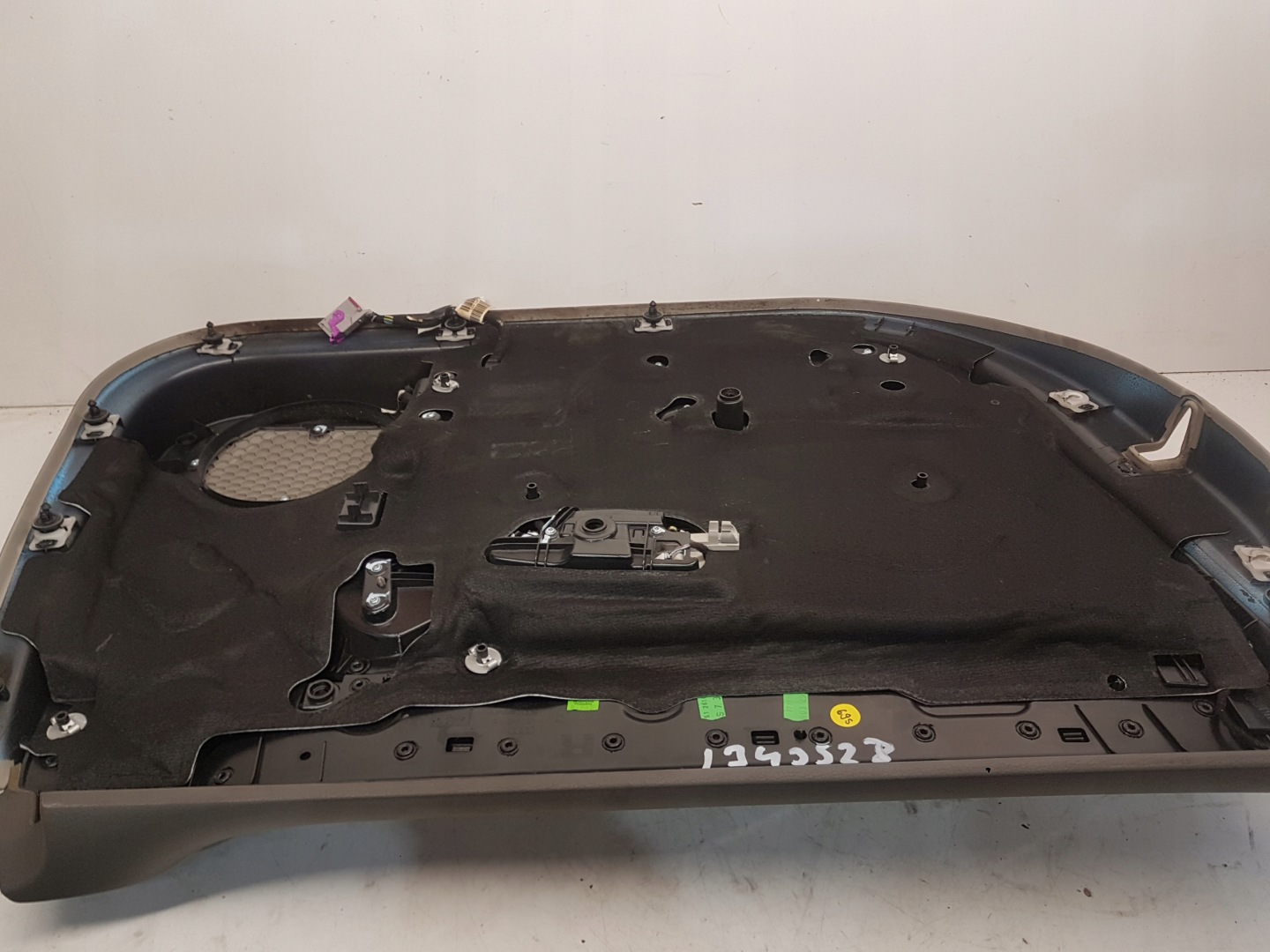 side door right front AUDI A8 D3 LIFT 4E0868016