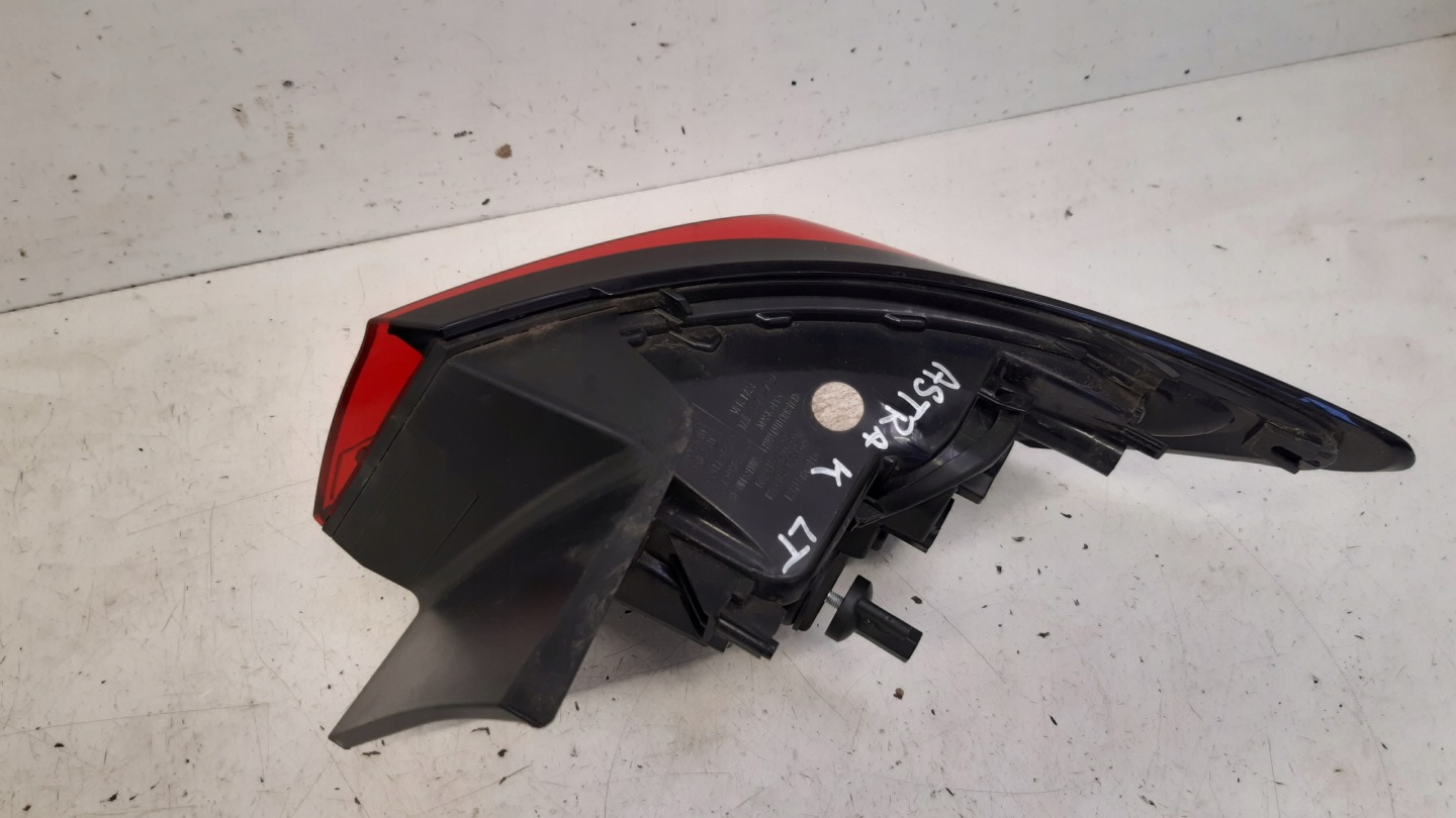 light left rear part europa 39015943 Opel Astra K