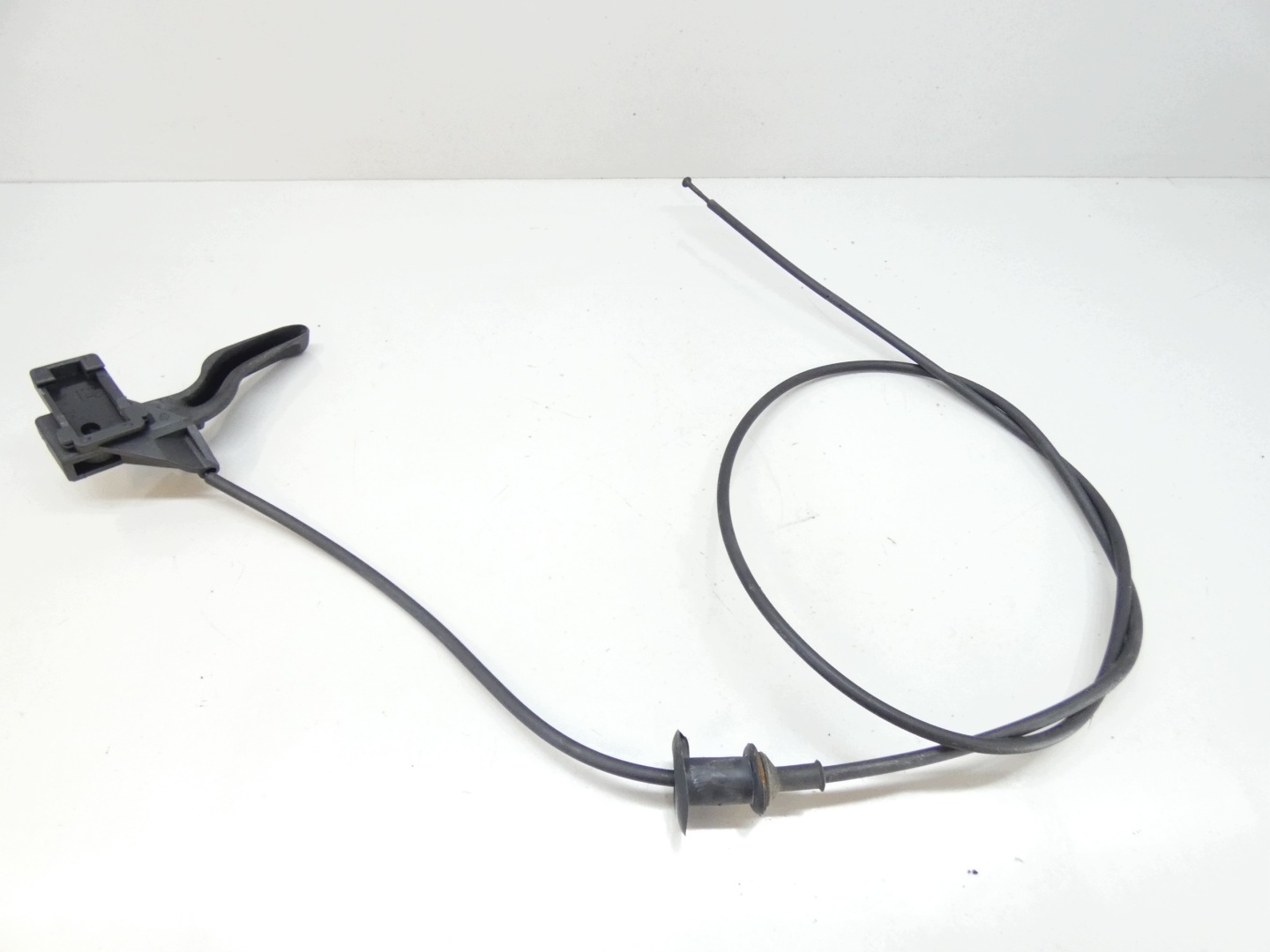 Poignée Câble pour l’ouverture du capot OPEL ASTRA G II 98-09