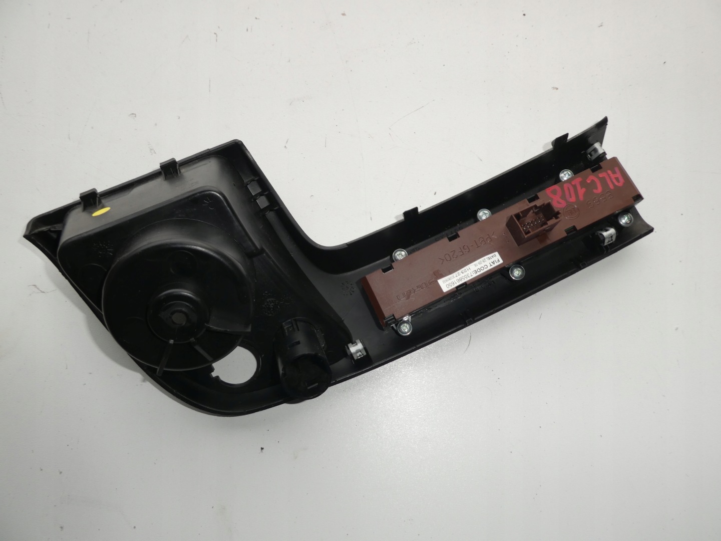 PANEL switch bracket PEUGEOT BOXER 7355861650