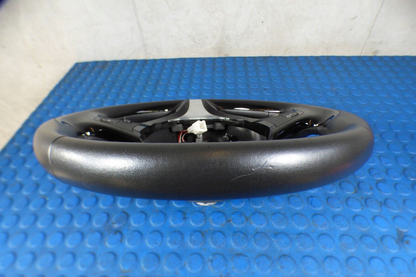 Renault Clio IV lenkrad Leder 484007003R
