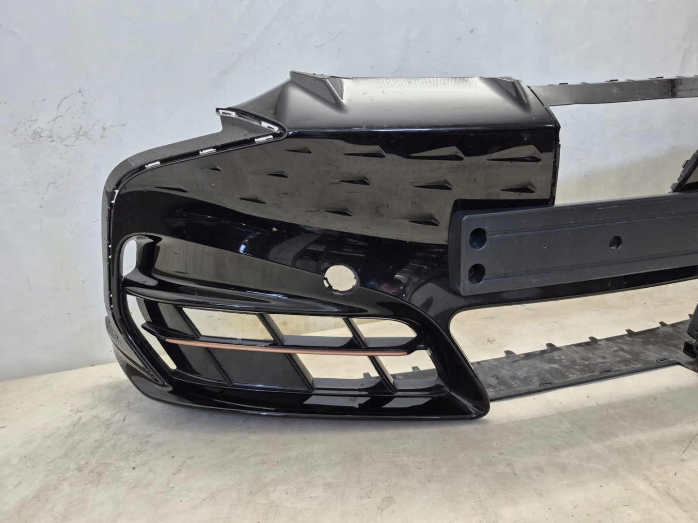 CUPRA TAVASCAN 5FL 23- bumper front front grid 5FL807221