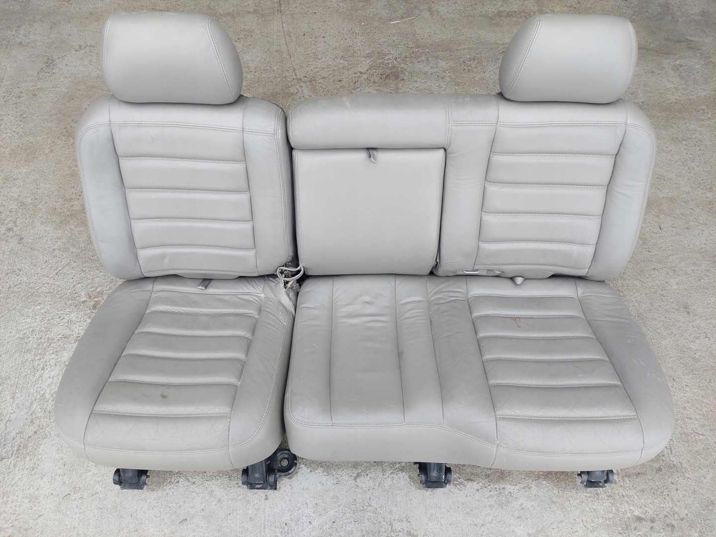 Sitz heck hinten Kopfstützen HUMMER H2