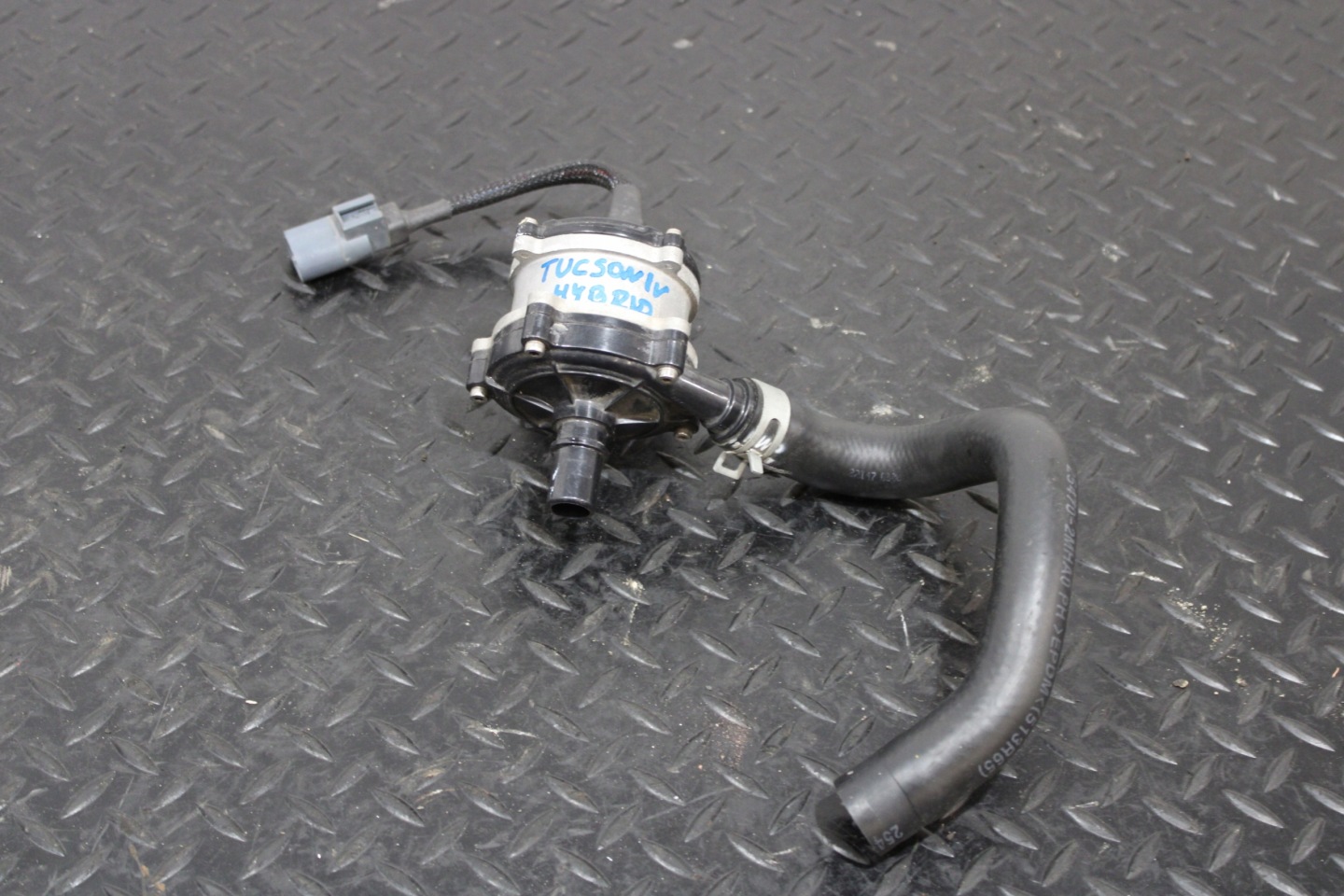 pumpa cirkulacije vode HYUNDAI TUCSON IV 4 25160-2MHX1