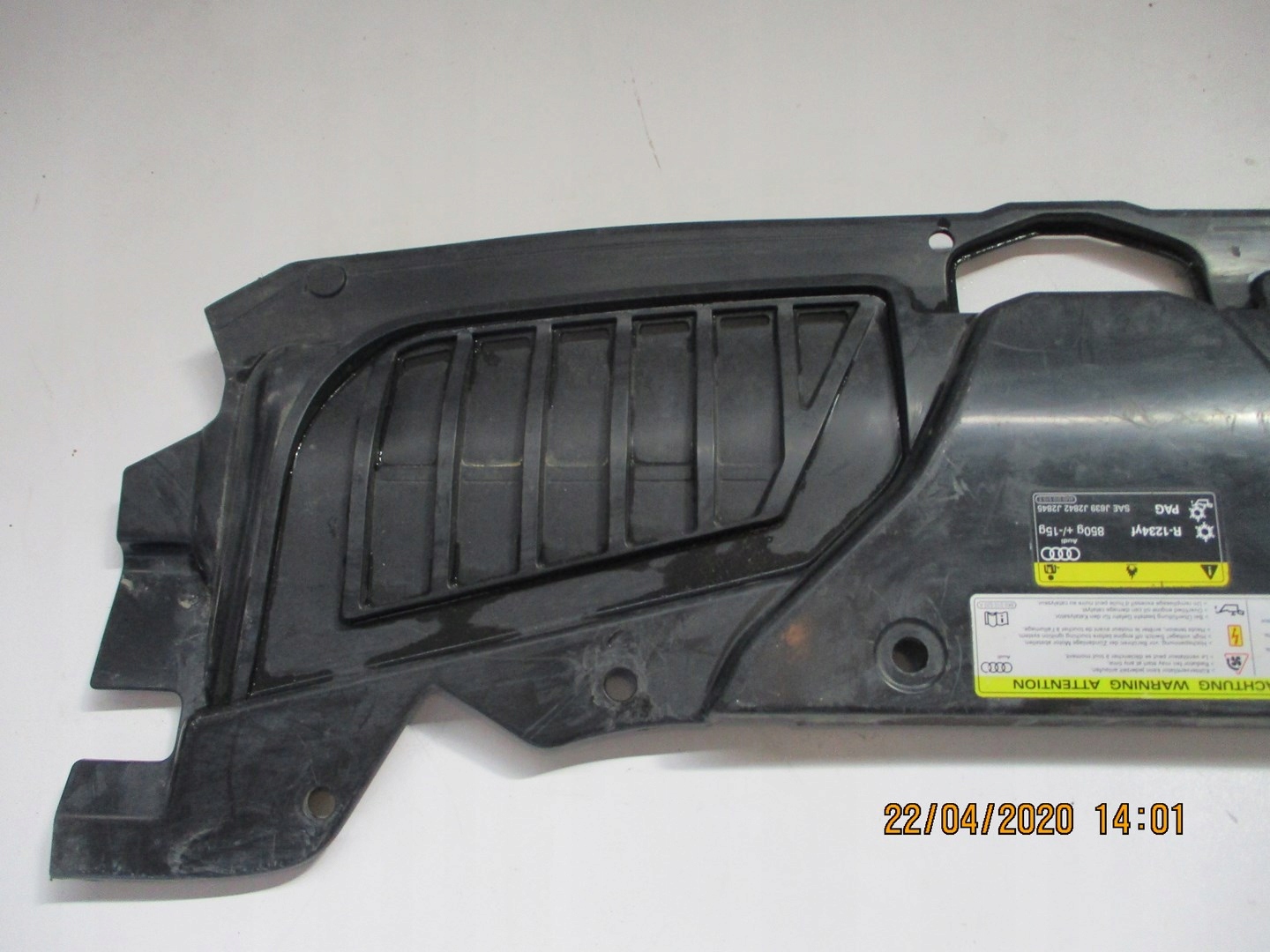 cover supports for front body wall AUDI A8 4N0 4N0807079A