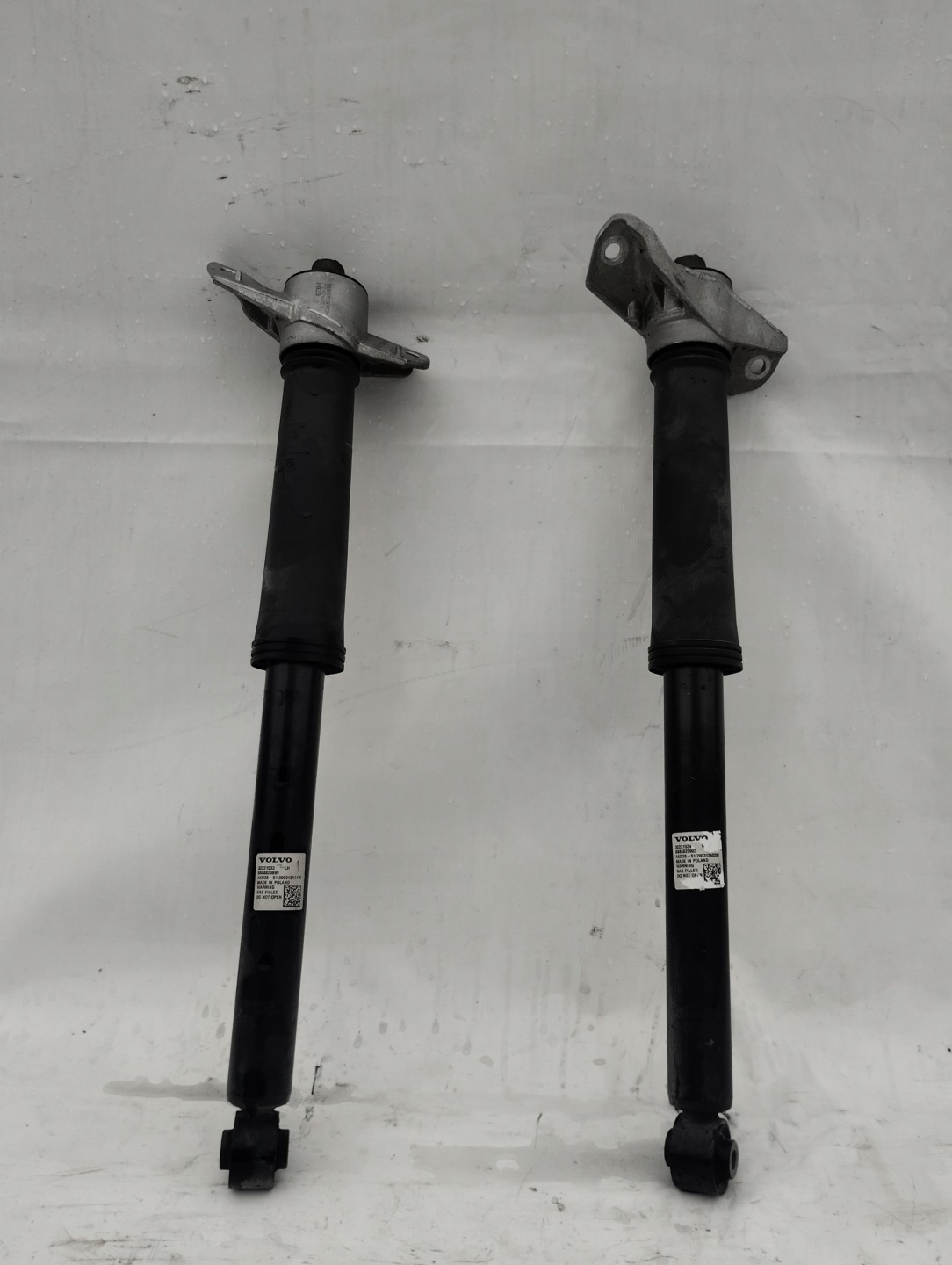 VOLVO XC40 shock absorber rear part left right