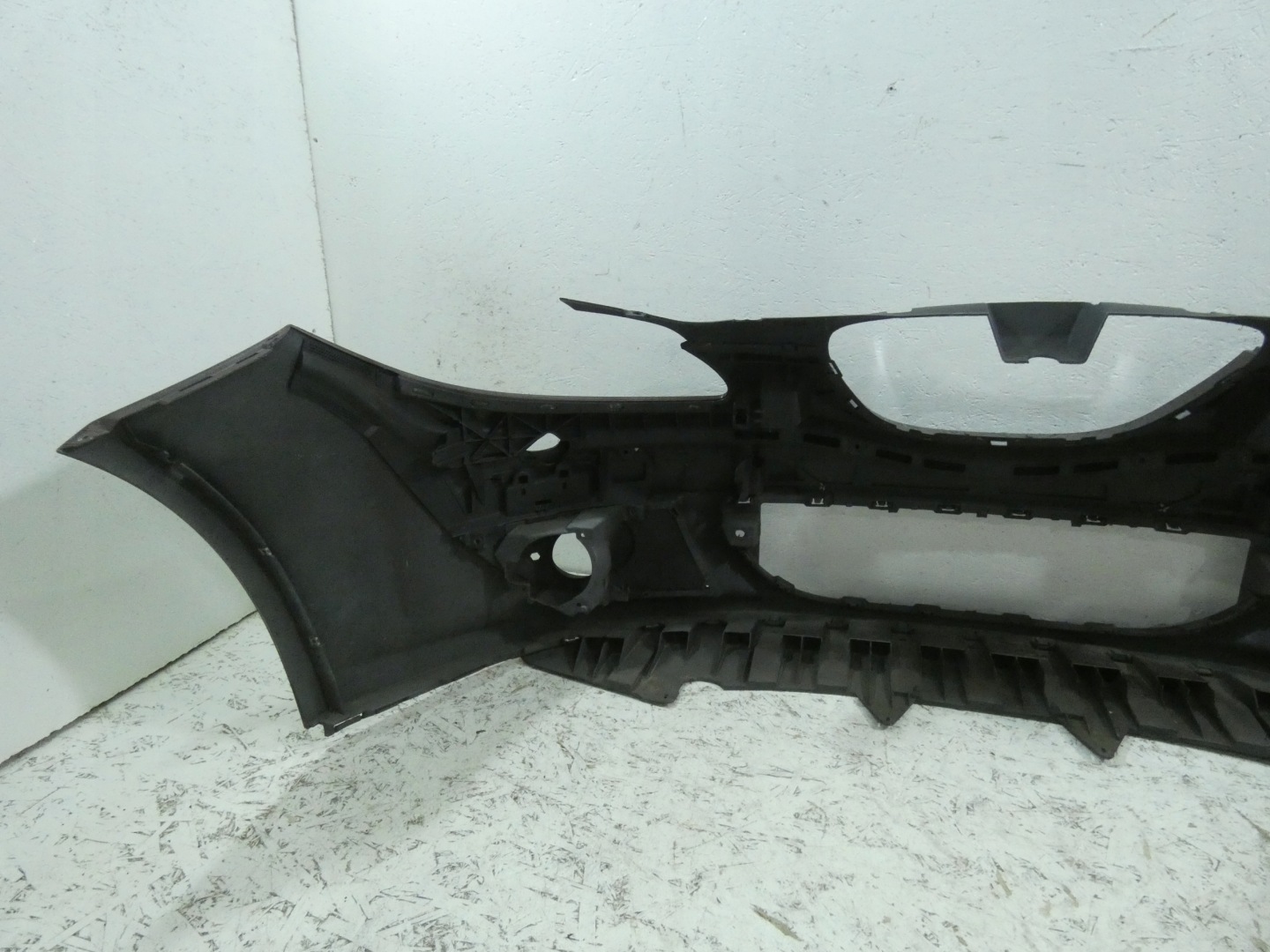 Seat Altea nárazník predok predný