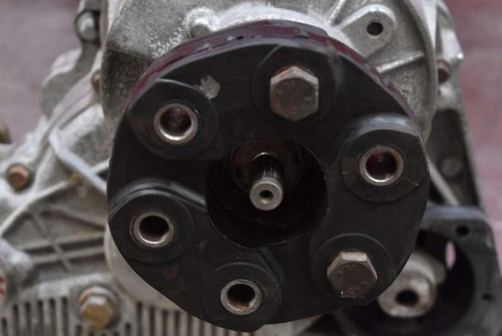 Getriebe 1053401148 BMW E46 2.5xi 192 KM 4X4 LIFT 01-06