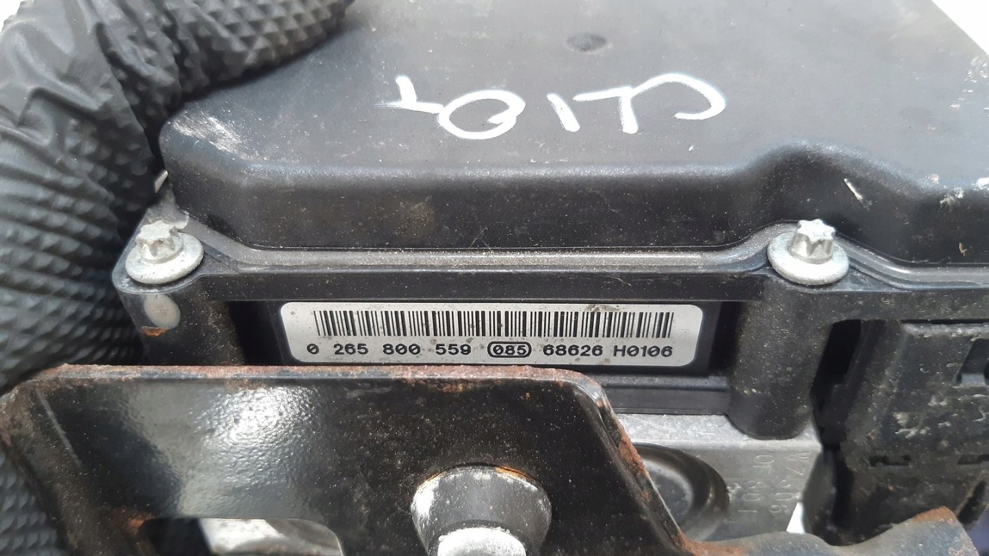 Pompa ABS Renault Clio 3 III 3D 1,2 16V