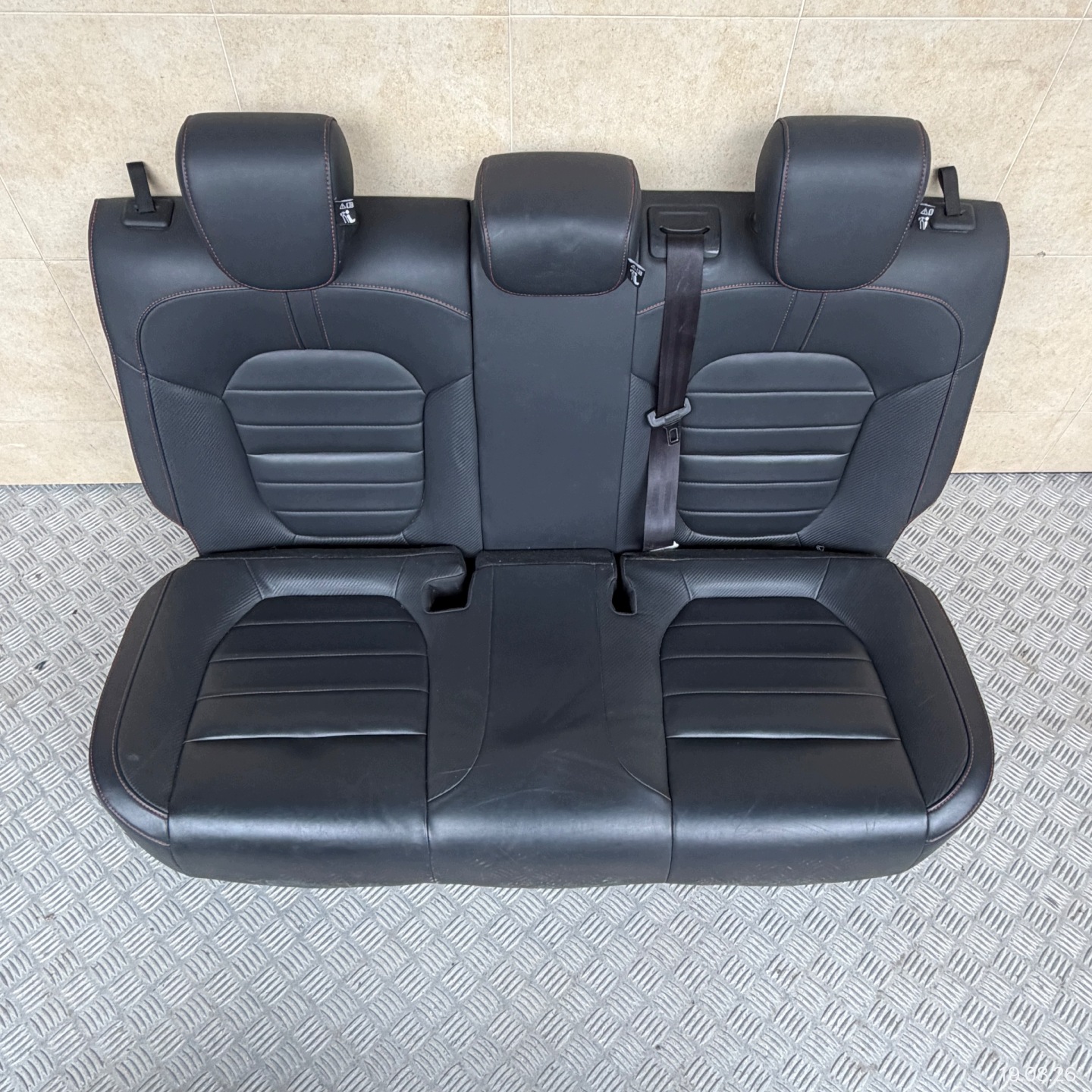 Sitze SKORZANE TUNEL Sitz KOMPLET MG ZS 2023 ROK