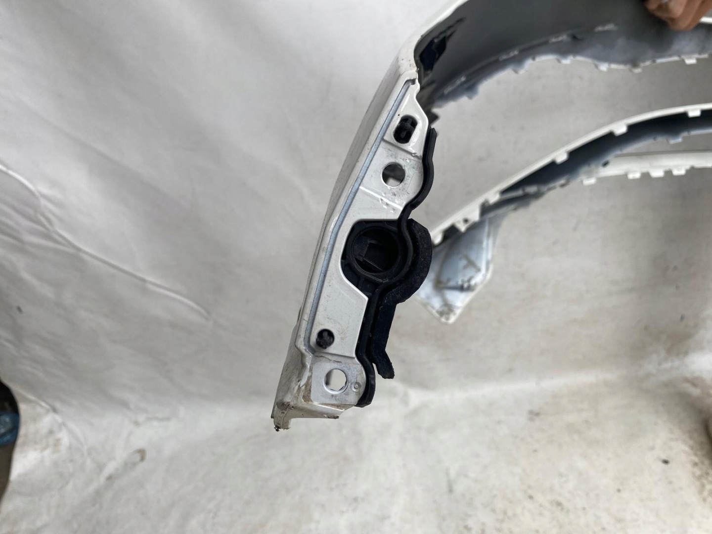MERCEDES EQA W243 LIFT 23- bumper front front A2438856901