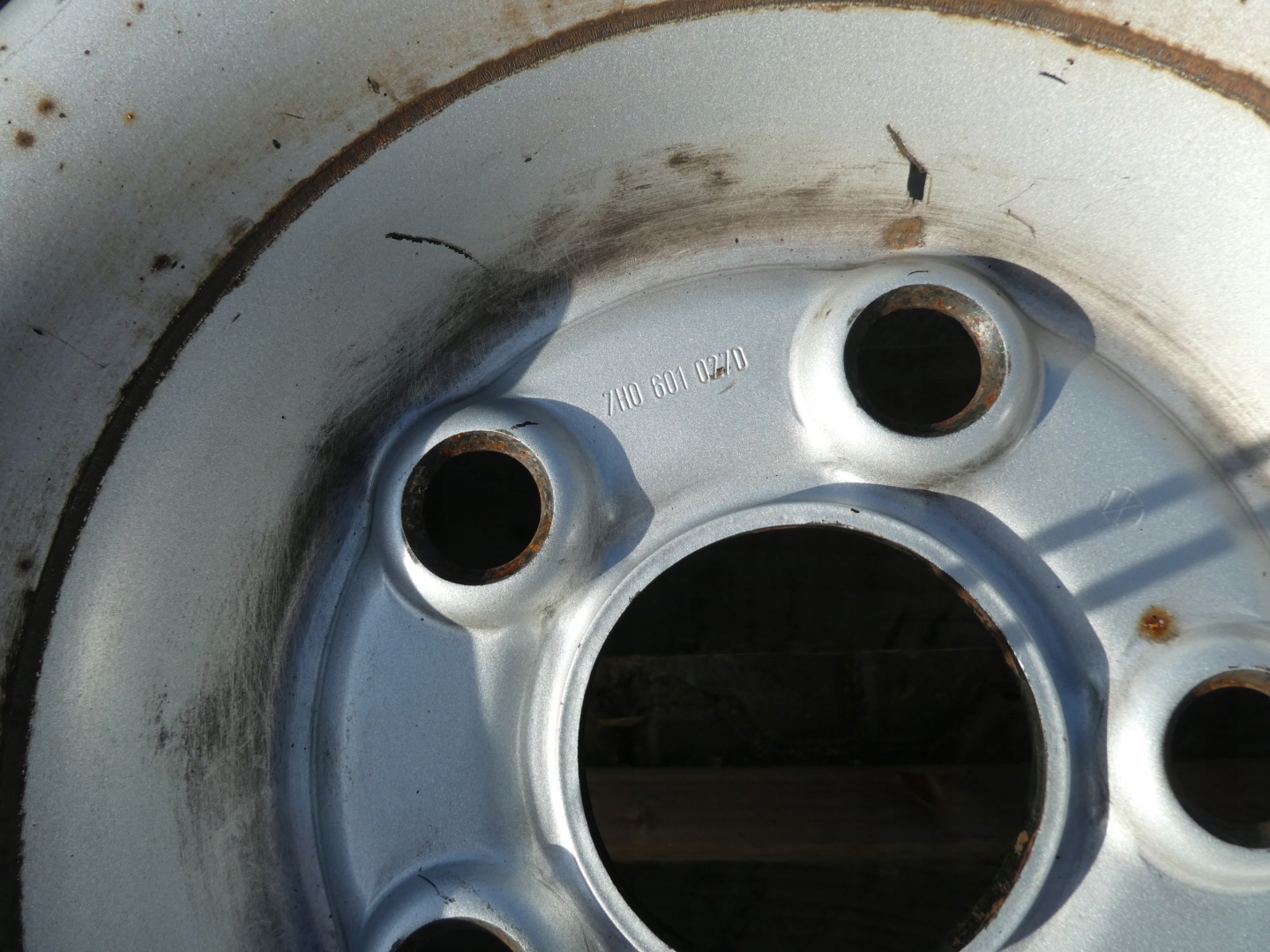 VW T5 CERCHI Ferro 7H0601027D 6.5JX16 ET51
