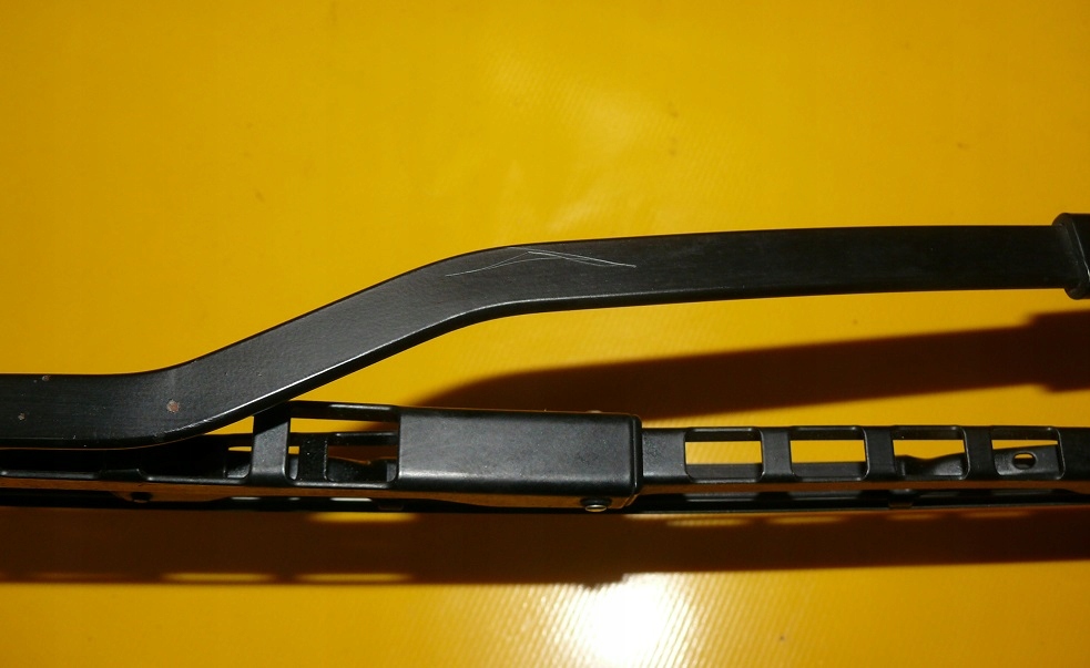 wiper arm right right front MERCEDES W140