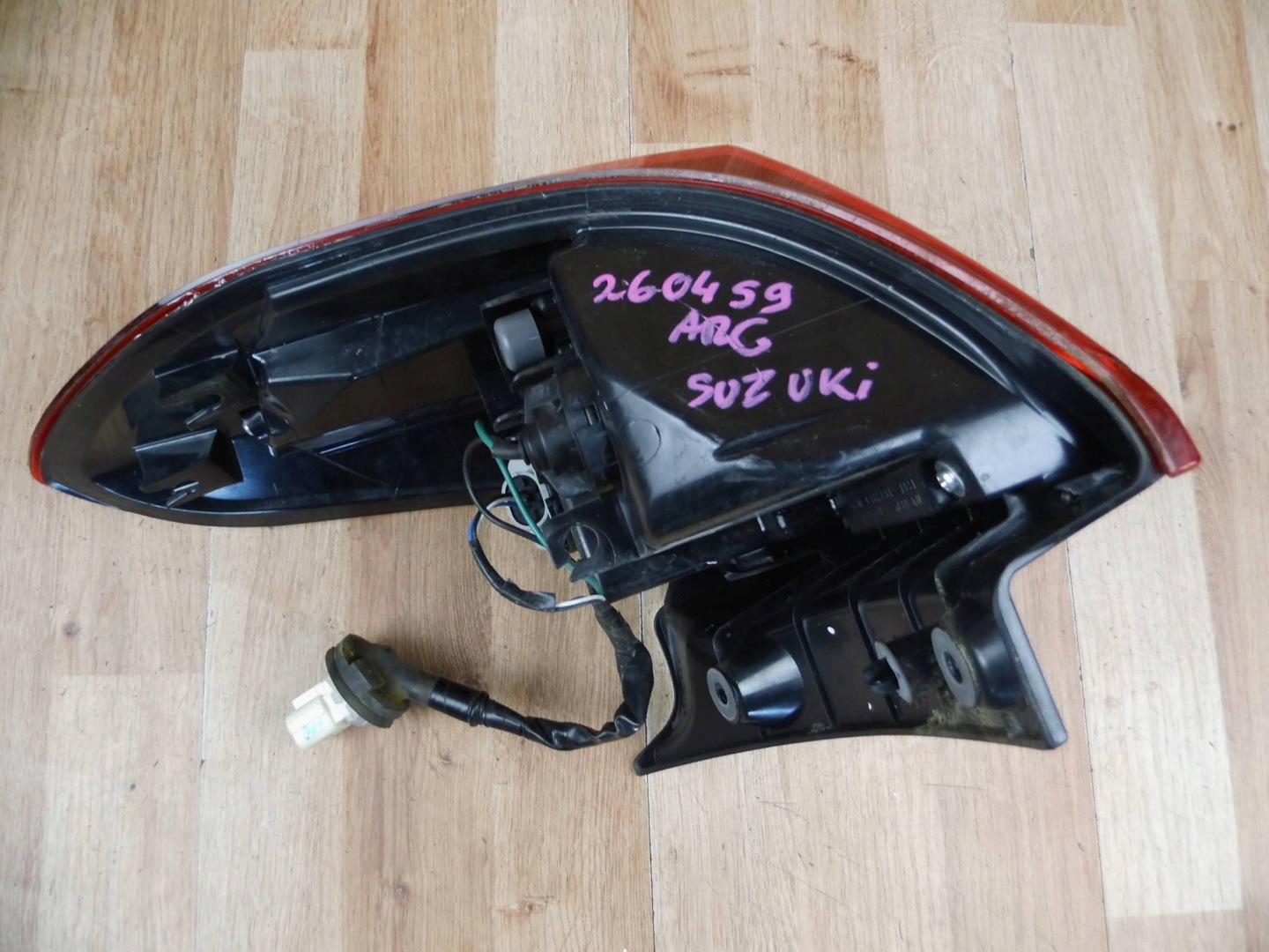 Suzuki Vitara II LY 2018-2025 light left rear part rear left