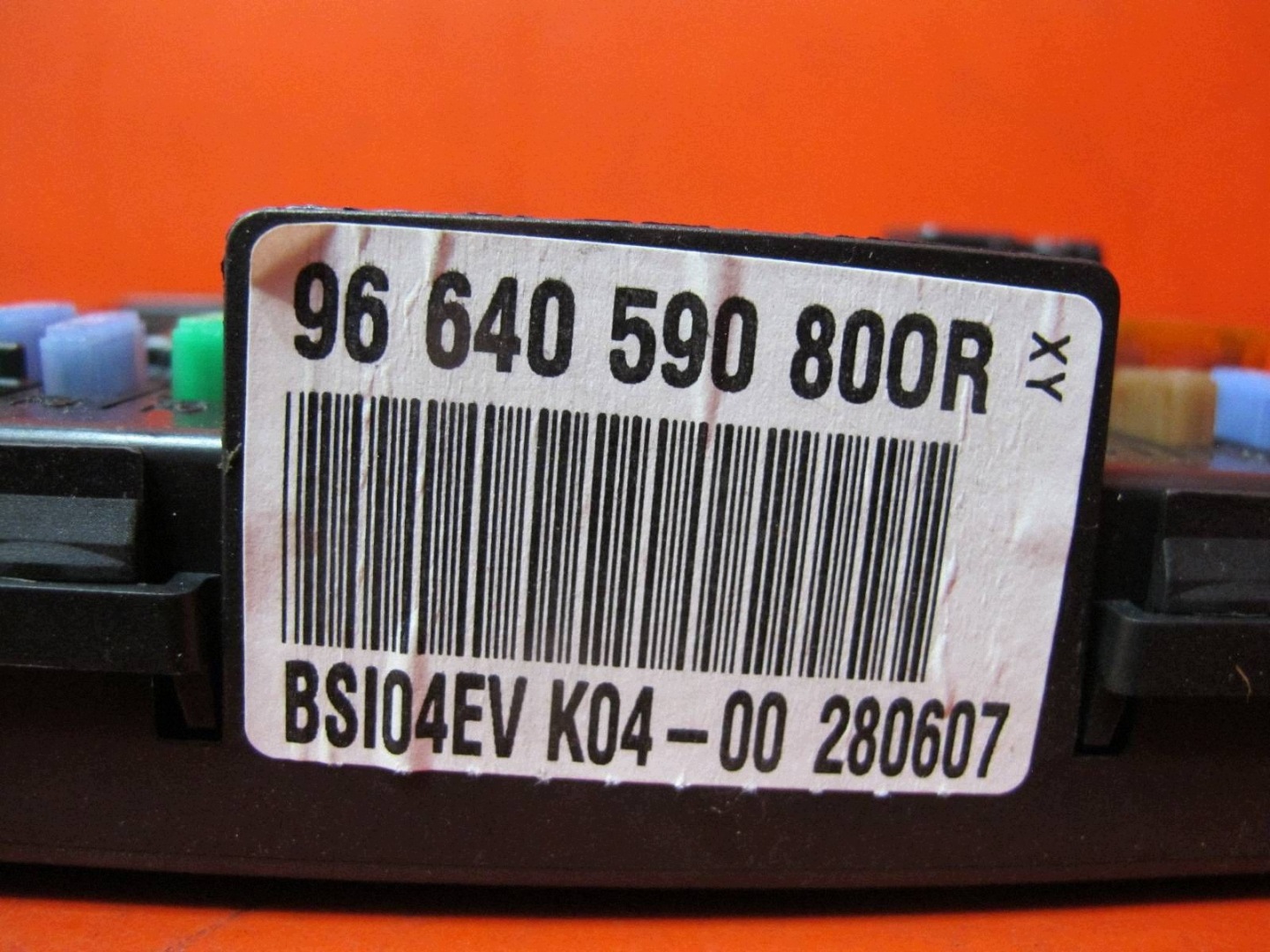 CITROEN C4 PICASSO and UA PEUGEOT module control unit compartment BSI 9664059080