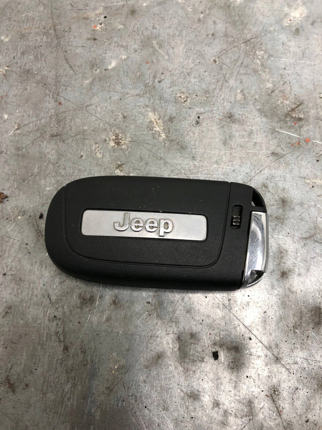 key PILOT JEEP COMPASS II 68250350AB