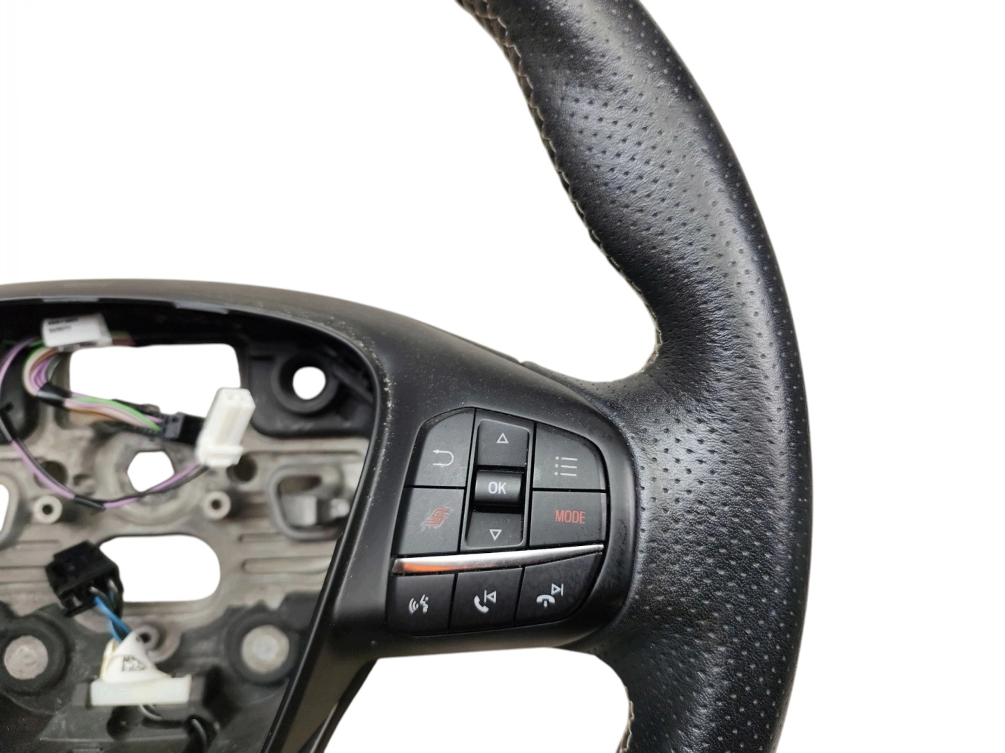 lenkrad leder MULTIFUNKCJA FORD FOCUS MK4 ST-LINE KX7J3600PC3 34278852D