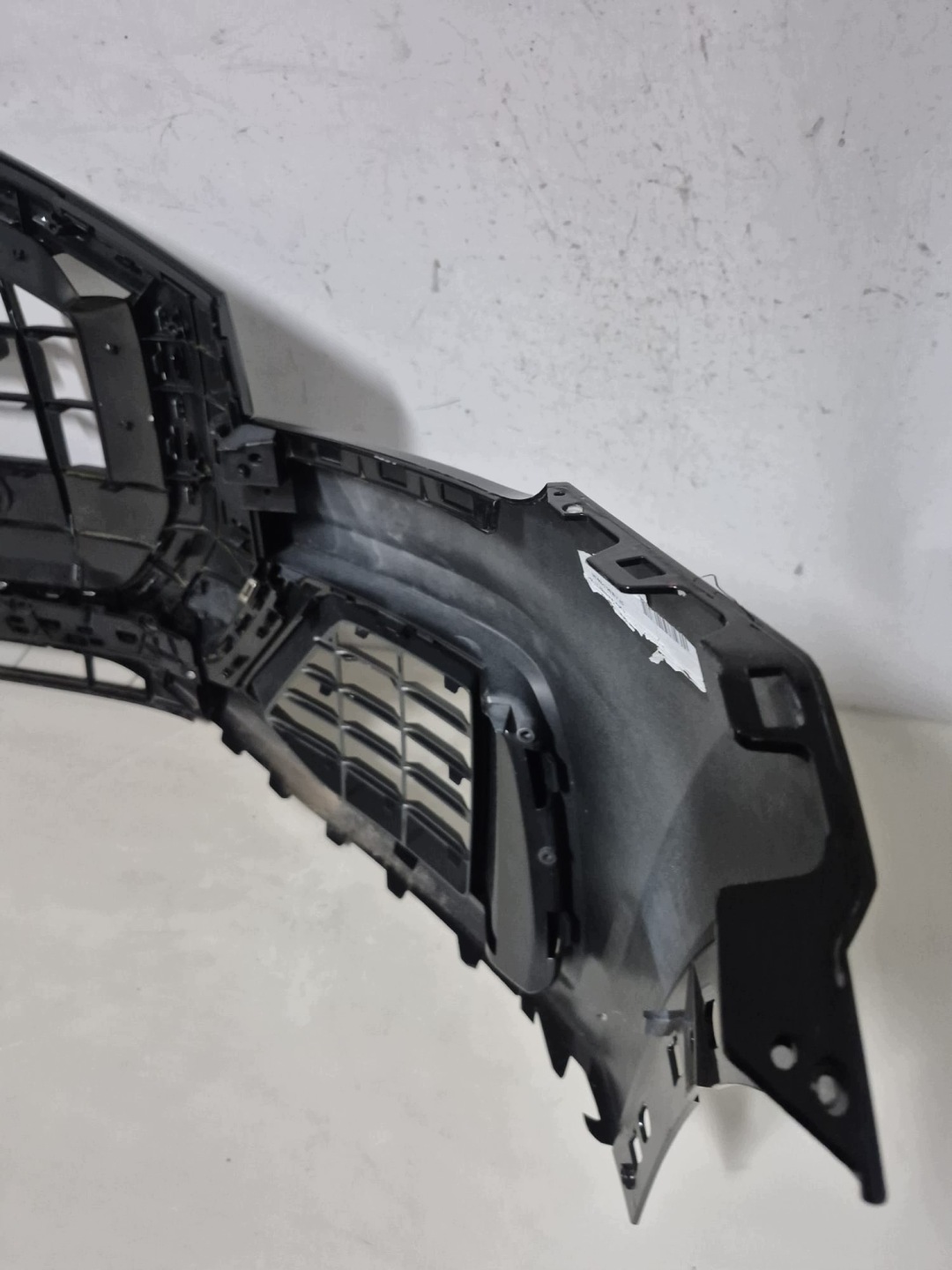 AUDI Q8 4M8 ZWYKLY 18- bumper front front grill grid PDC 4M8807437A