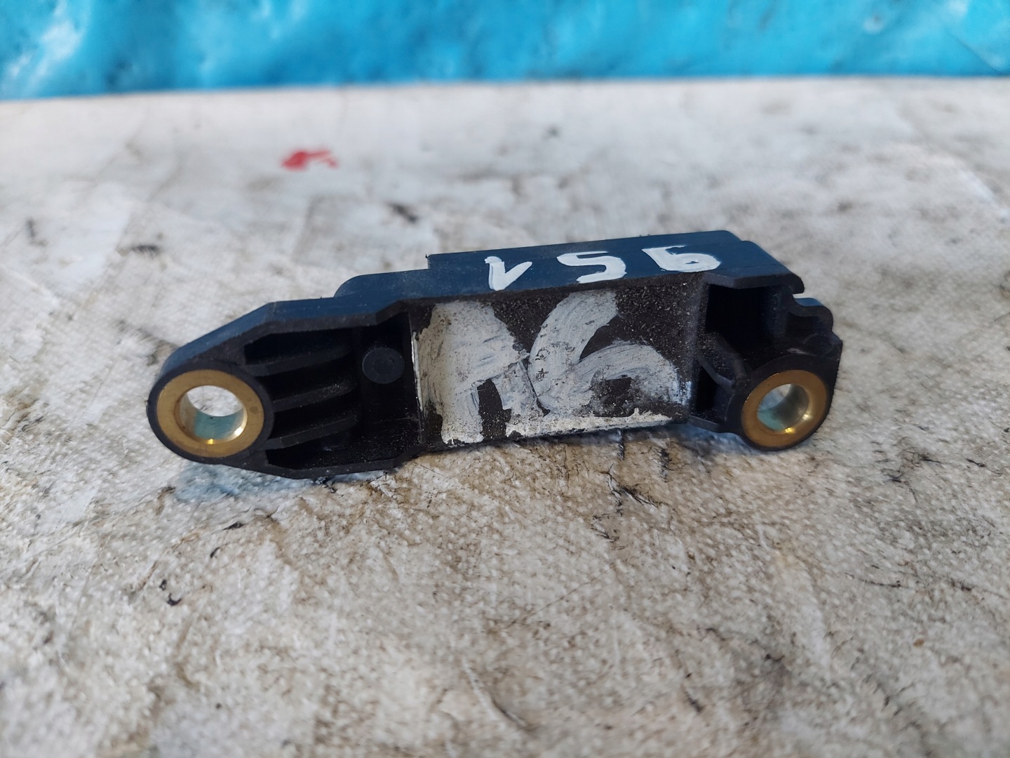 A6 C5 4B0959643A crashsensor drucksensor BOCZNEGO
