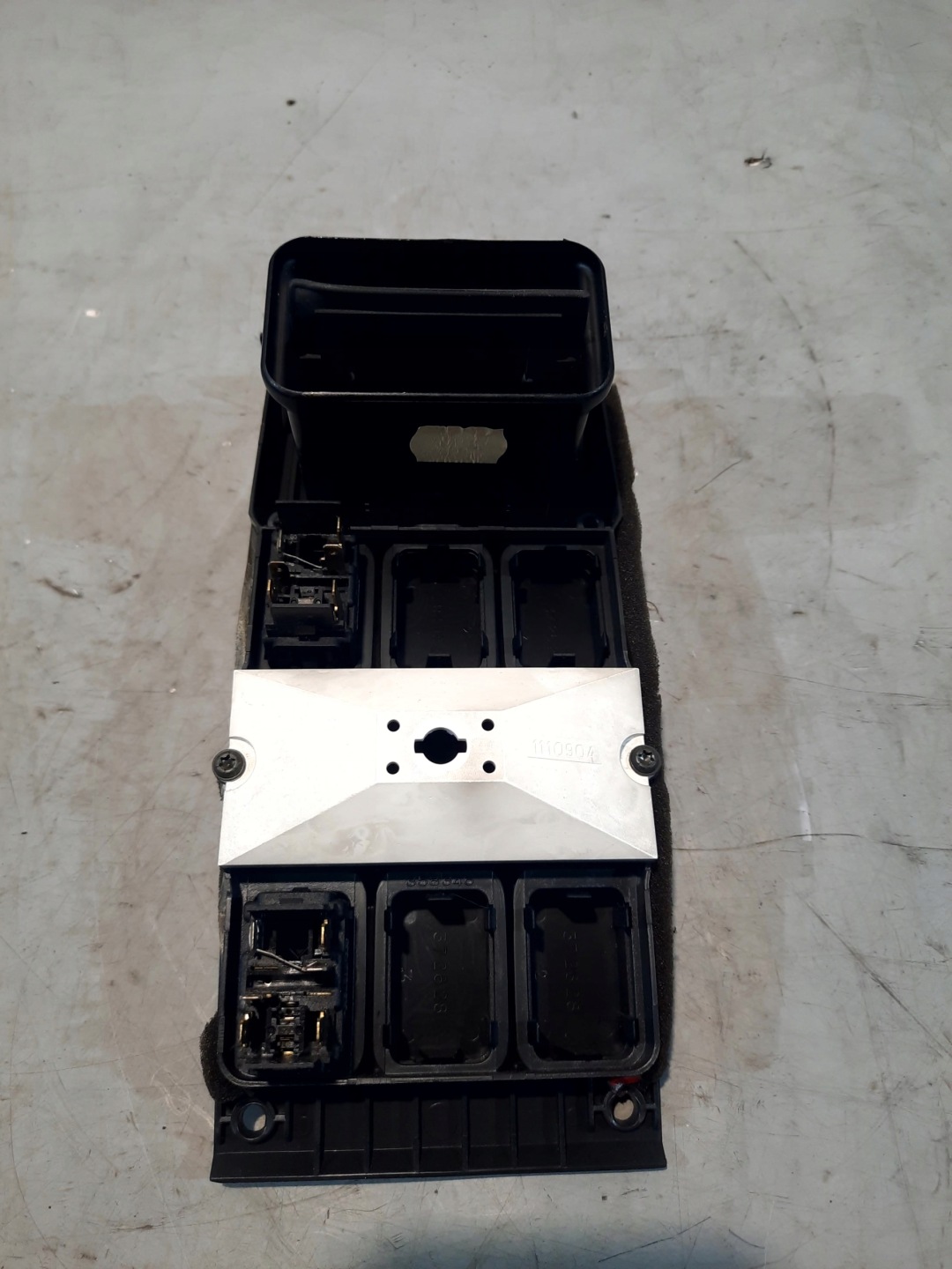 PANEL Commandes SCANIA 4 P94 BD4X2NA 2000r 1110904