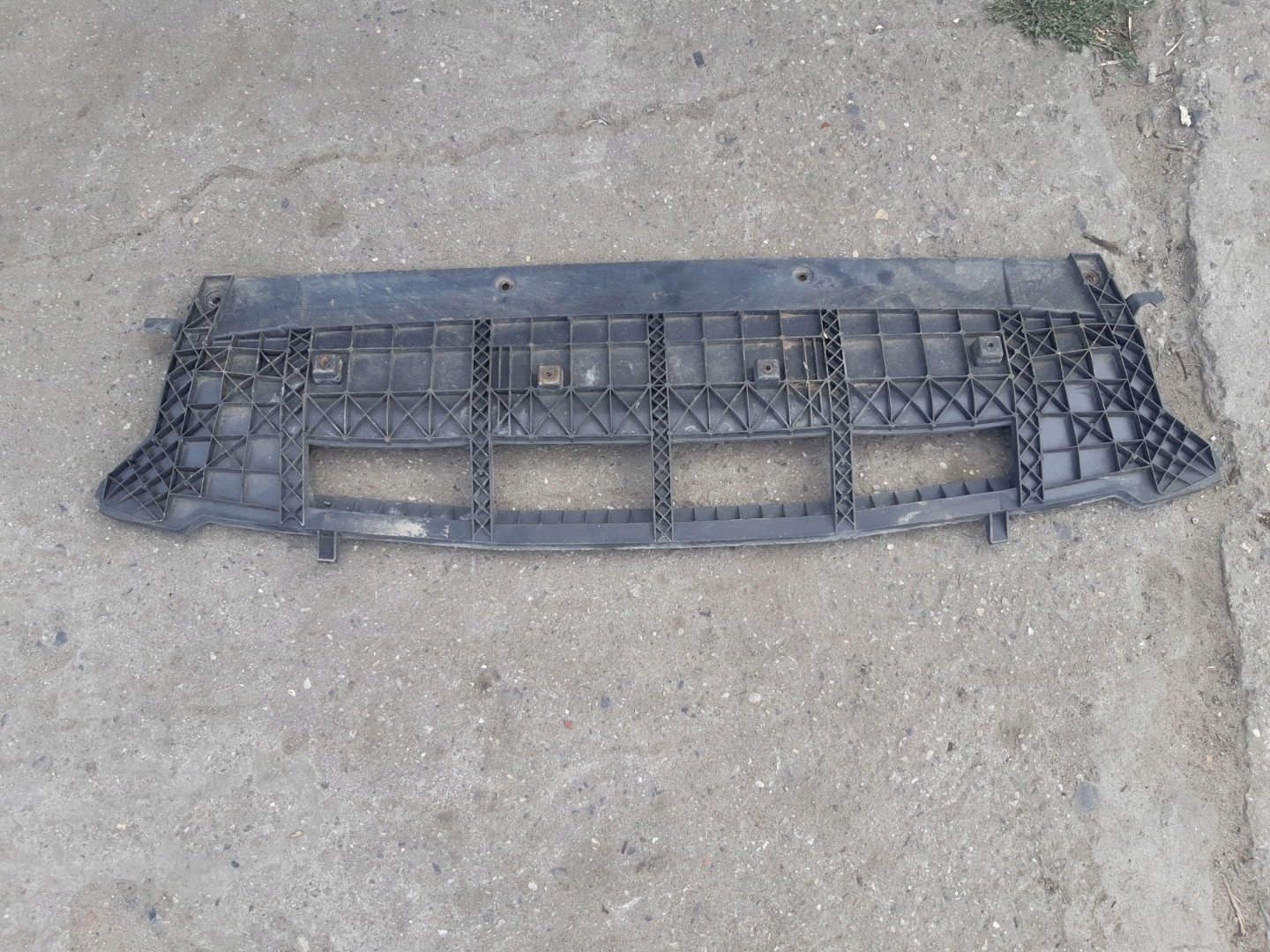 AUDI Q5 8R cover cover below bumper 8R0807233B
