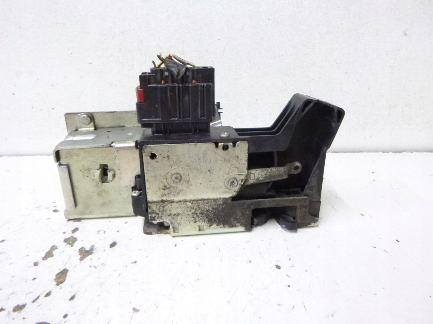lock door front right Ford Transit Connect MK1 2004r.