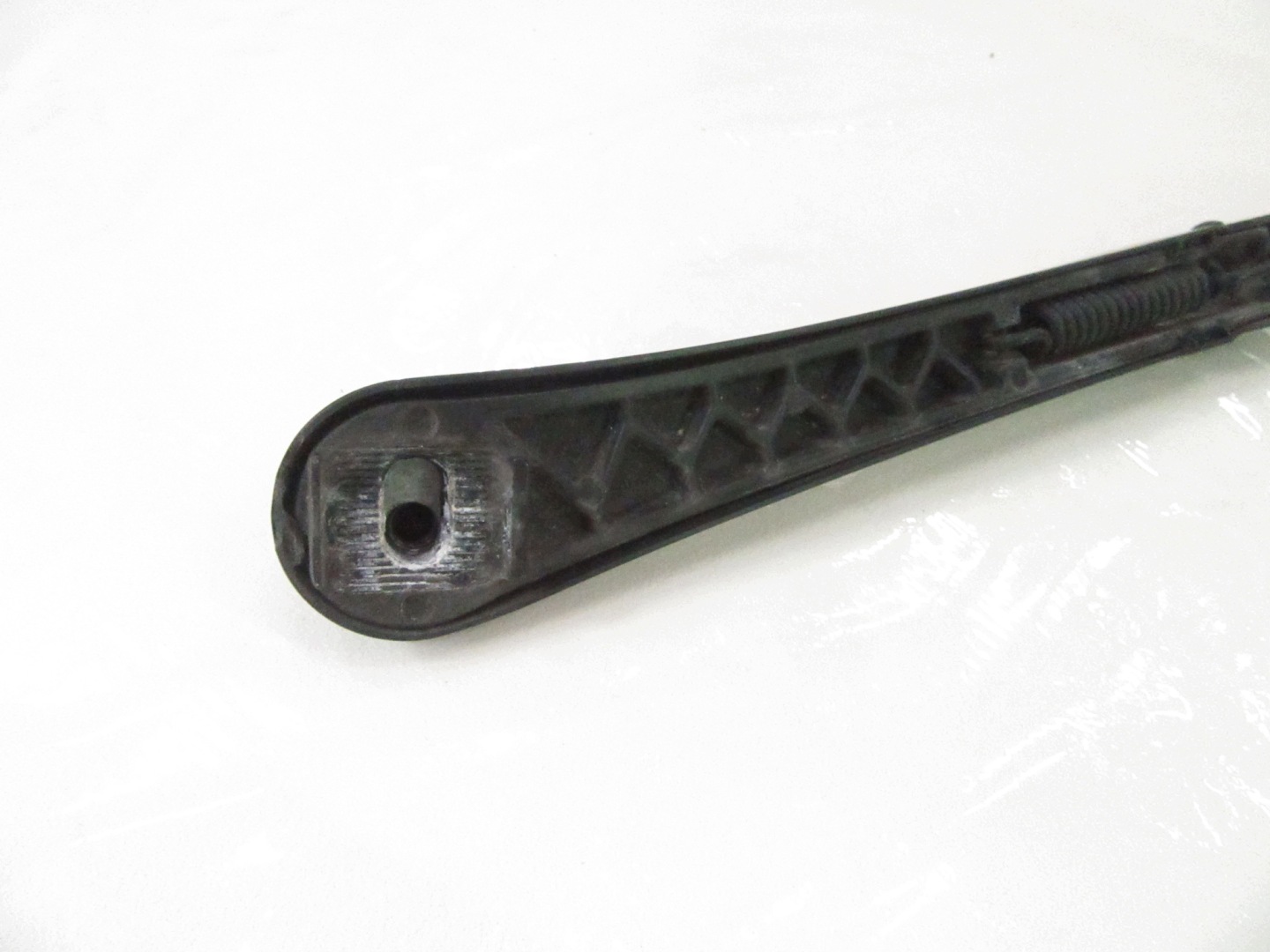 wiper arm left front BMW e60 e61 sedan KOMBI EUROPA