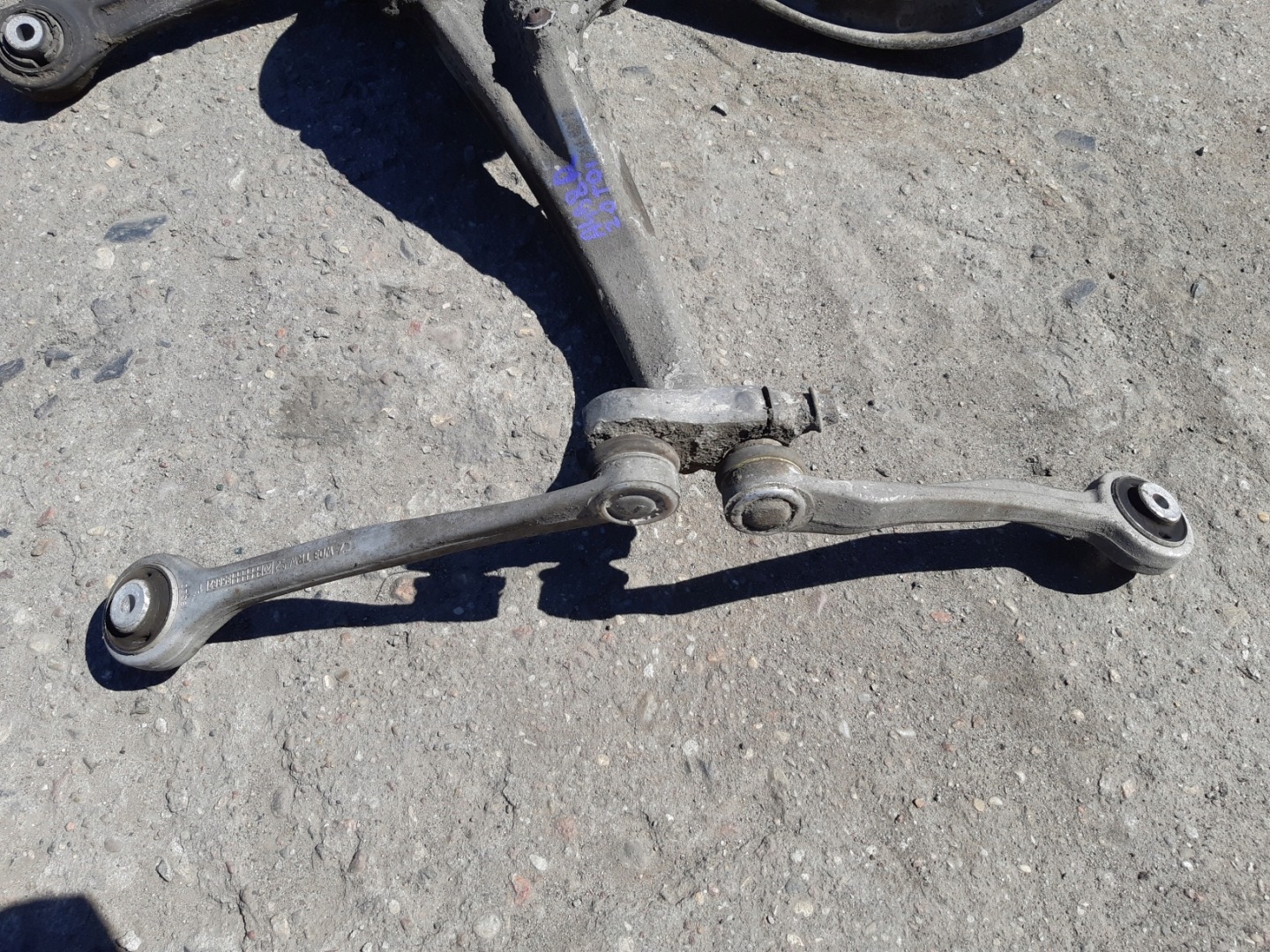 AUDI A4 B8 LIFT swing right right front 8K0407258ABS