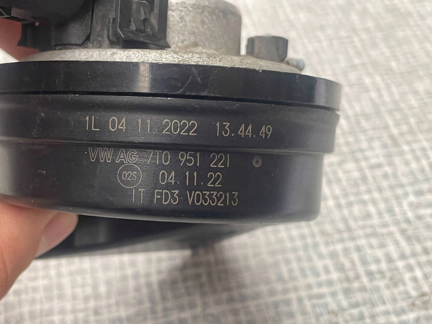 KLAKSON VOLKSWAGEN MULTIVAN T6 7T0951221 Originale @A