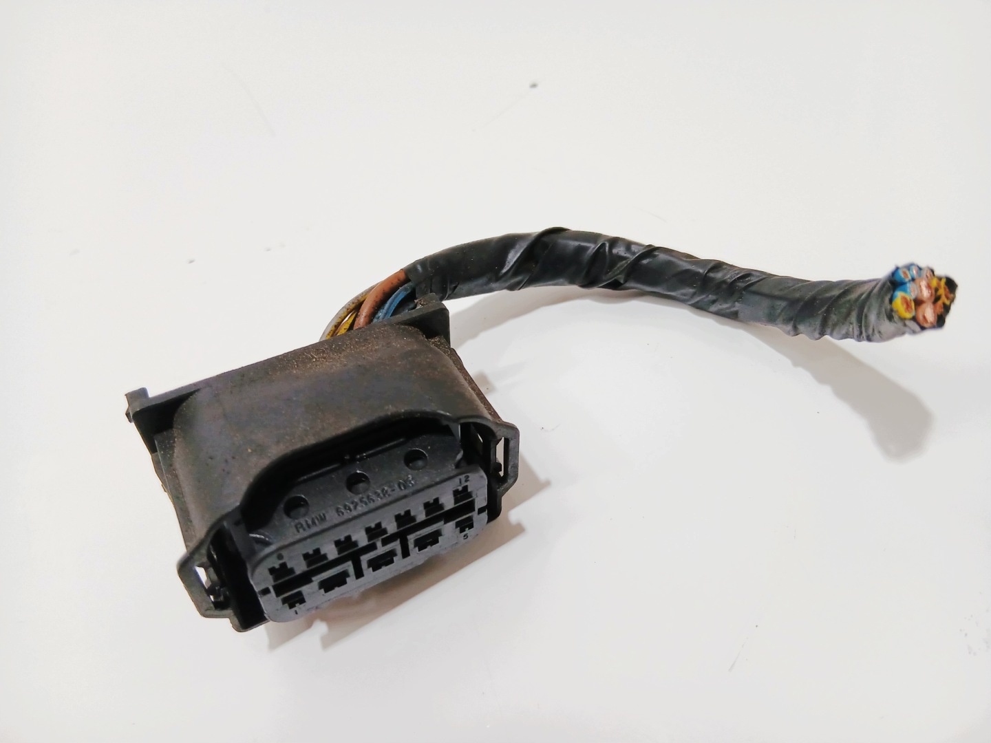 connecteur prise feux avant XENON BMW E93 OE