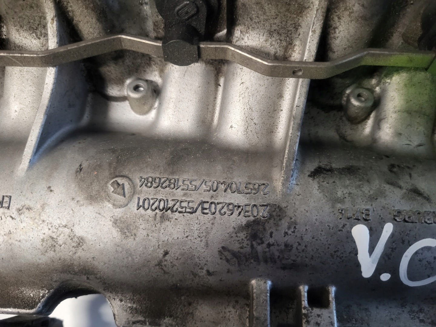 intake manifold OPEL VECTRA C 1.9 CDTI 26570307