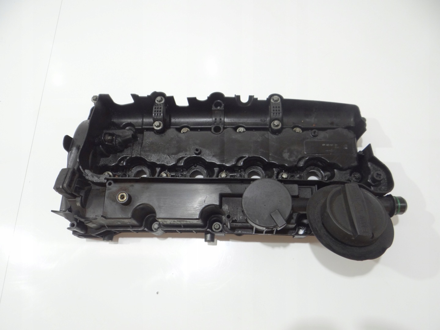 Abdeckung der Ventile BMW X1 E84 N47D20C 7797613