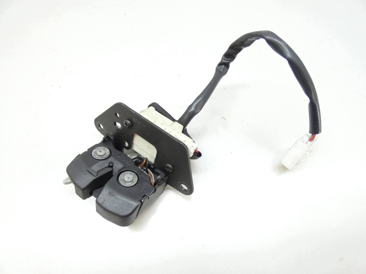 lock bonnet boot ALFA ROMEO 159 KOMBI 05-11