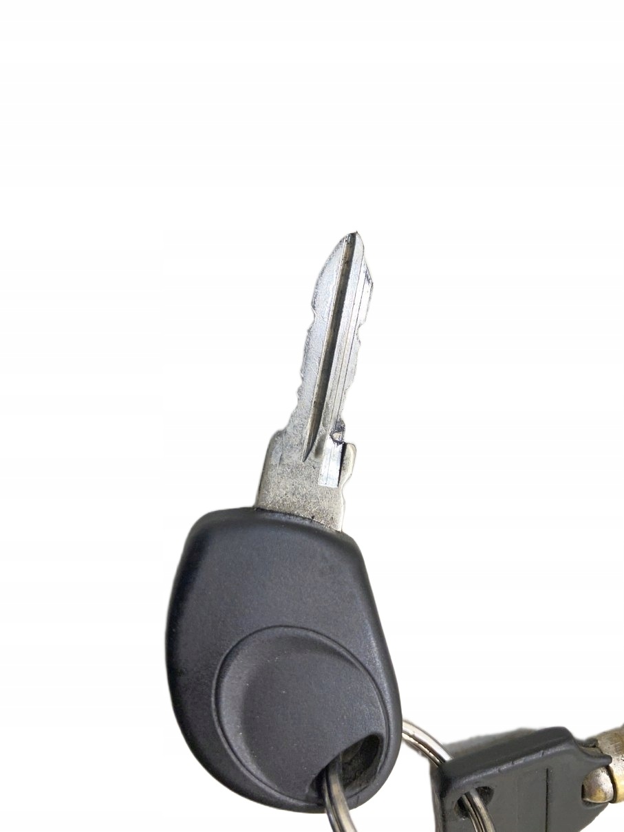 ignition key IVECO DAILY III 2.3 HPI