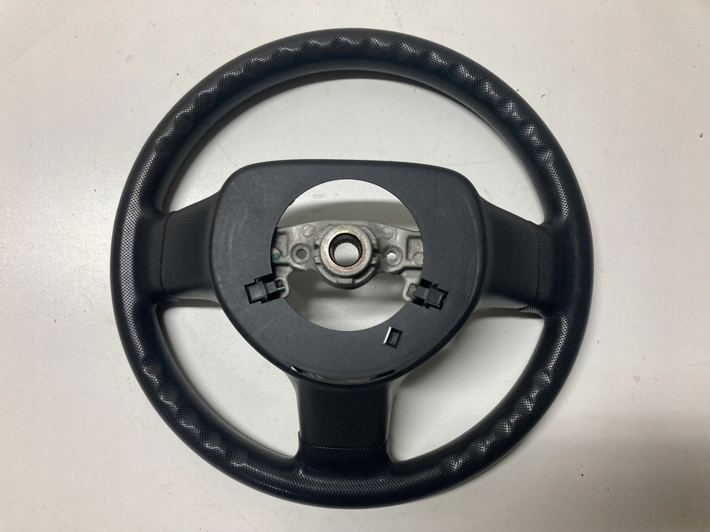 lenkrad Peugeot 107 Citroen C1 05-12r.
