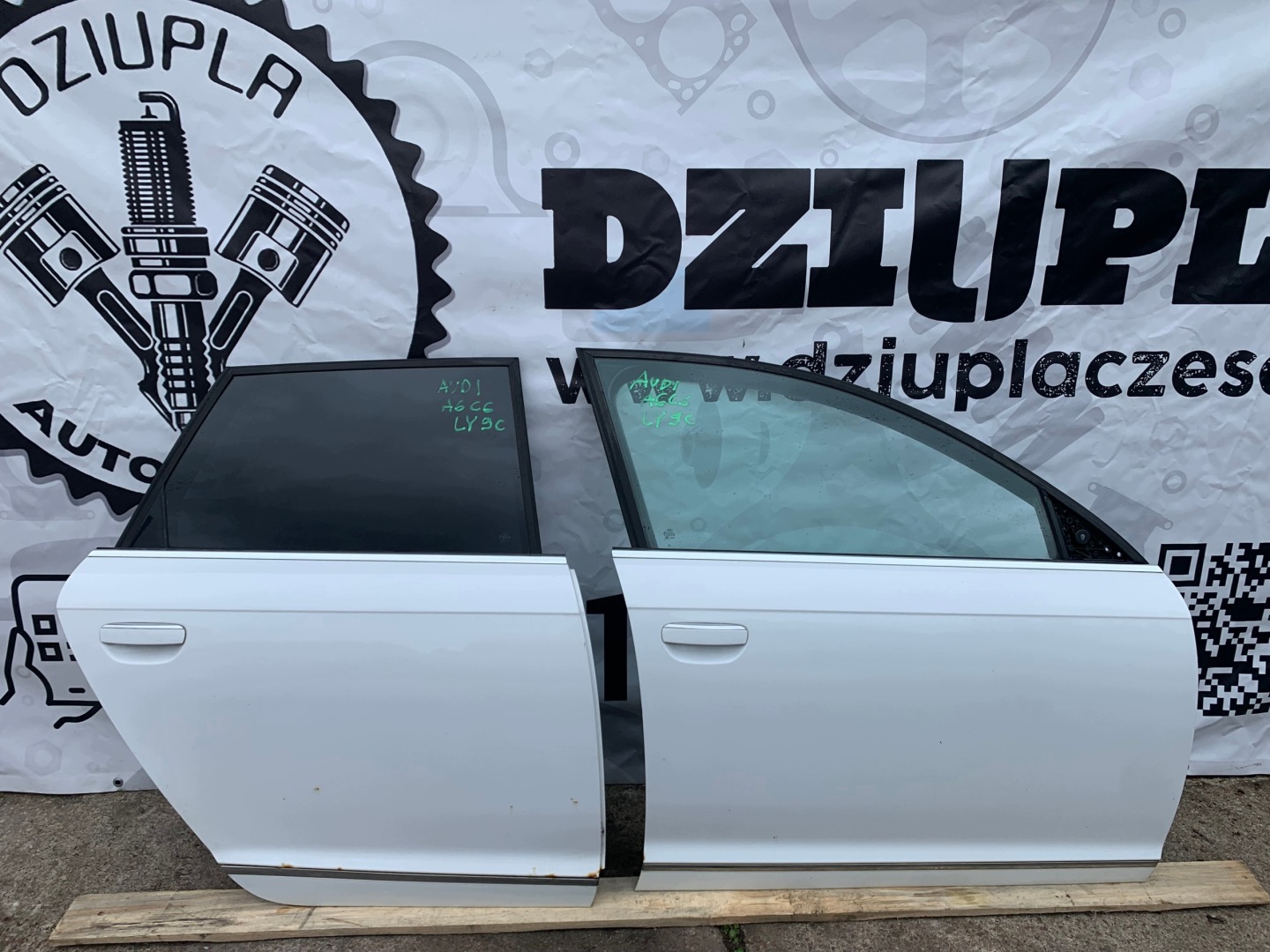 AUDI a6 c6 door right right front front LY9C