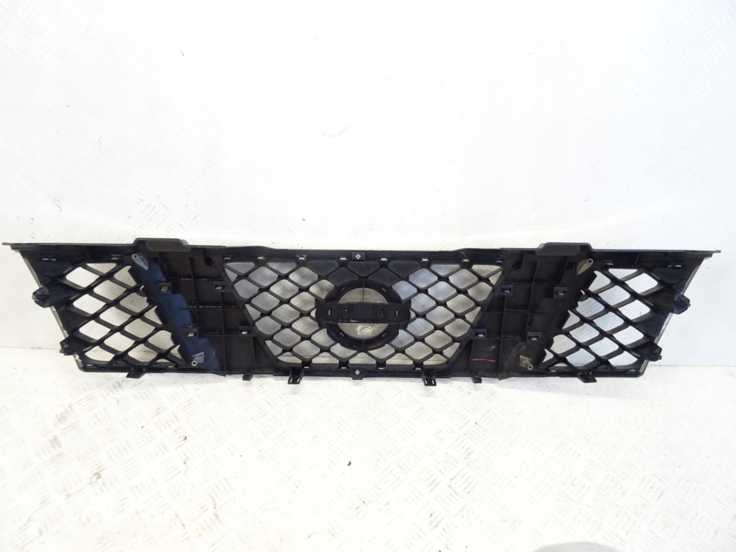 grill grille front front NISSAN NAVARA D40 PATHFINDER R51 310EB400